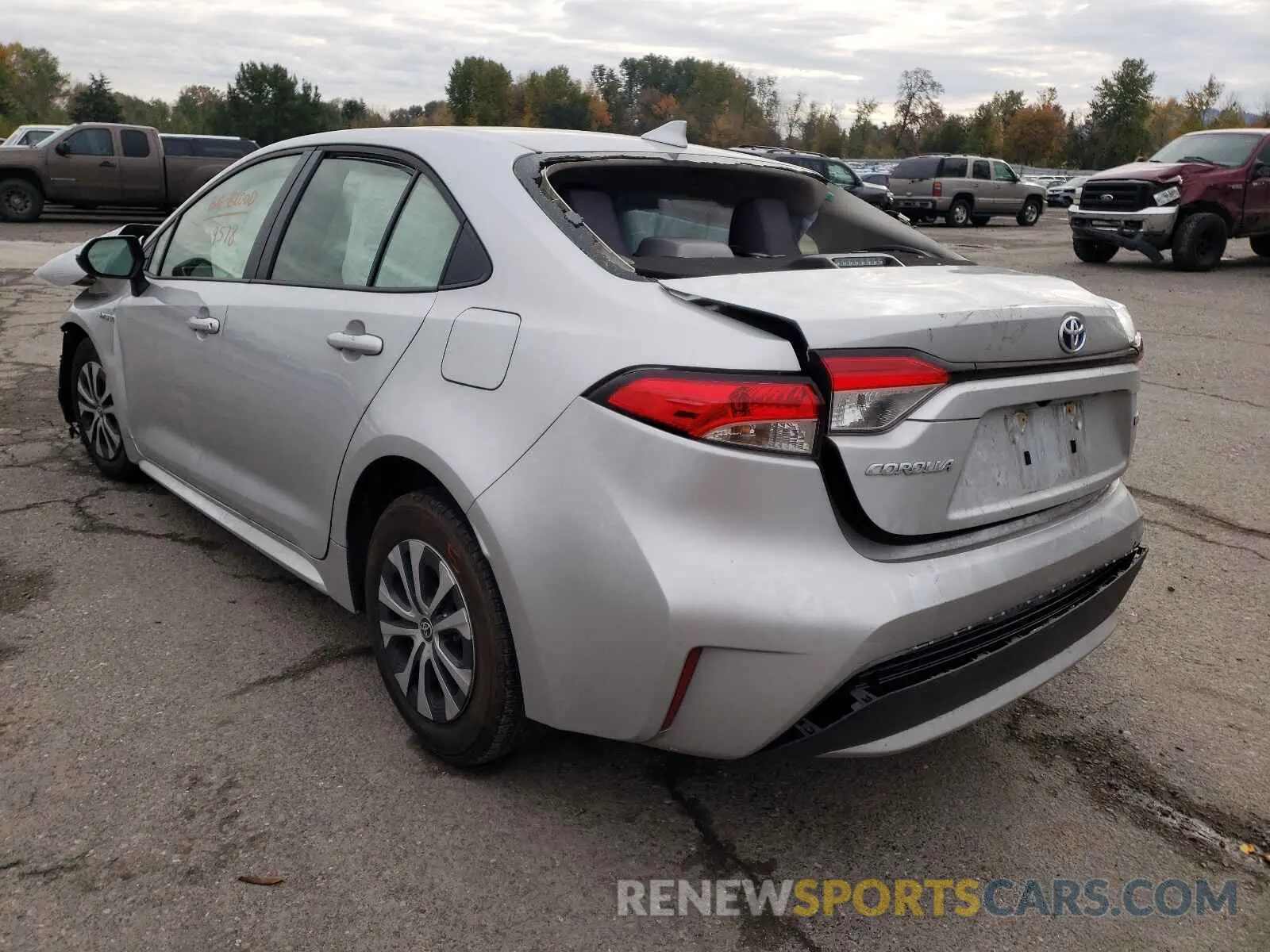 3 Photograph of a damaged car JTDEAMDE2MJ014577 TOYOTA COROLLA 2021