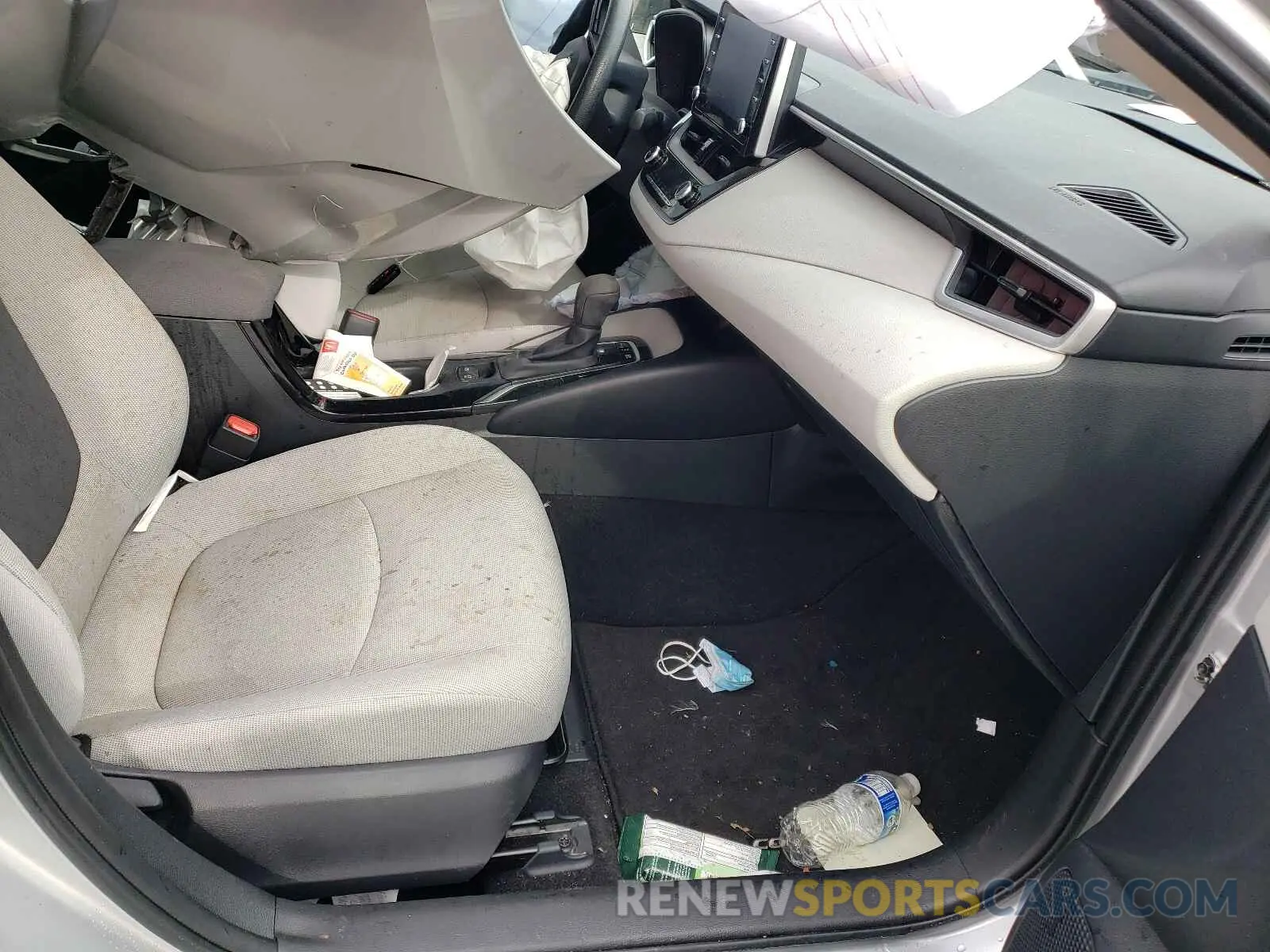 5 Photograph of a damaged car JTDEAMDE2MJ014577 TOYOTA COROLLA 2021