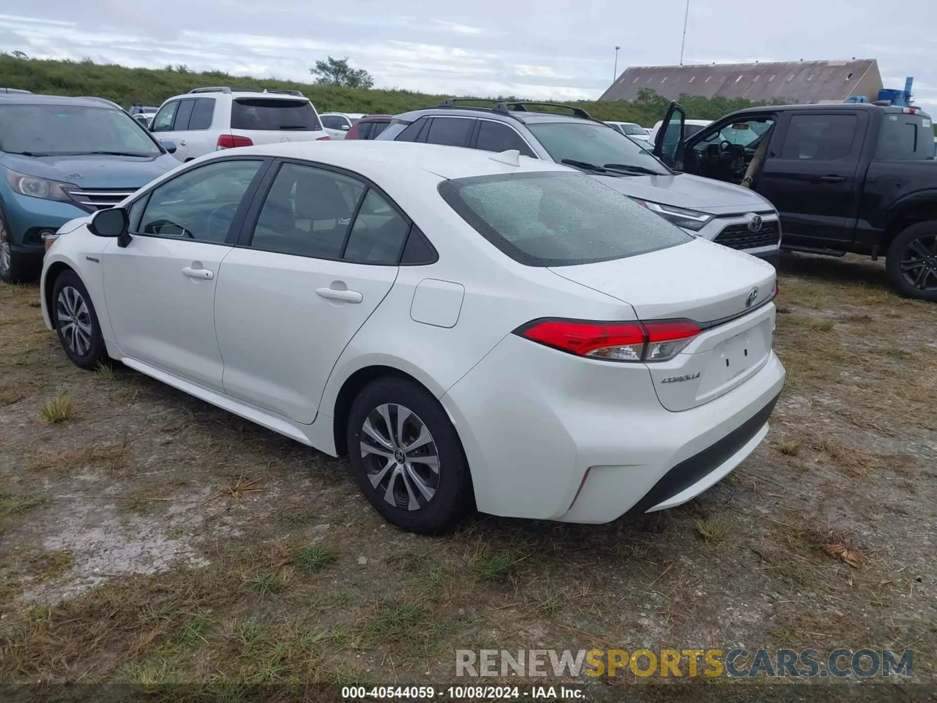 3 Photograph of a damaged car JTDEAMDE2MJ030522 TOYOTA COROLLA 2021