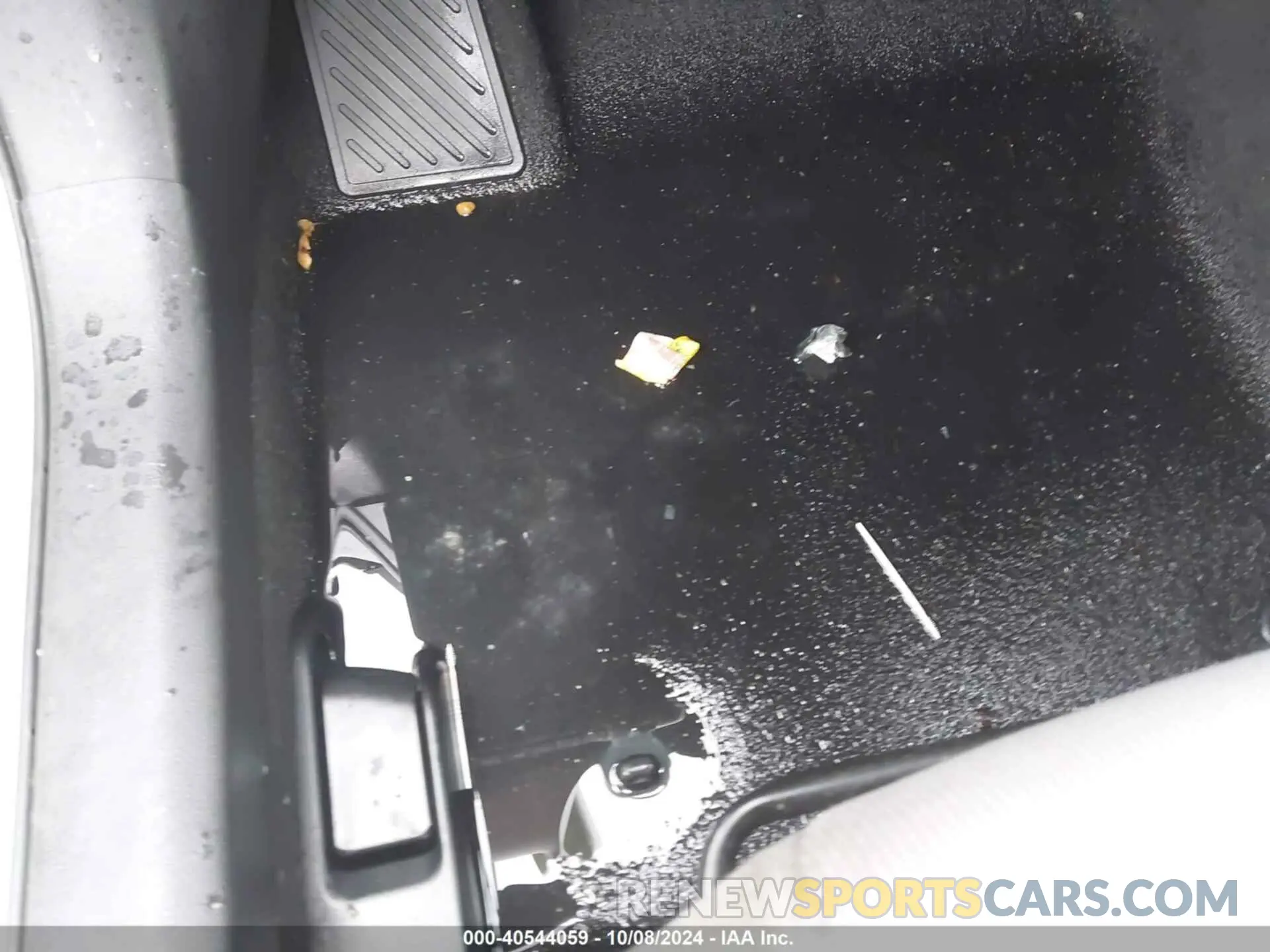 6 Photograph of a damaged car JTDEAMDE2MJ030522 TOYOTA COROLLA 2021