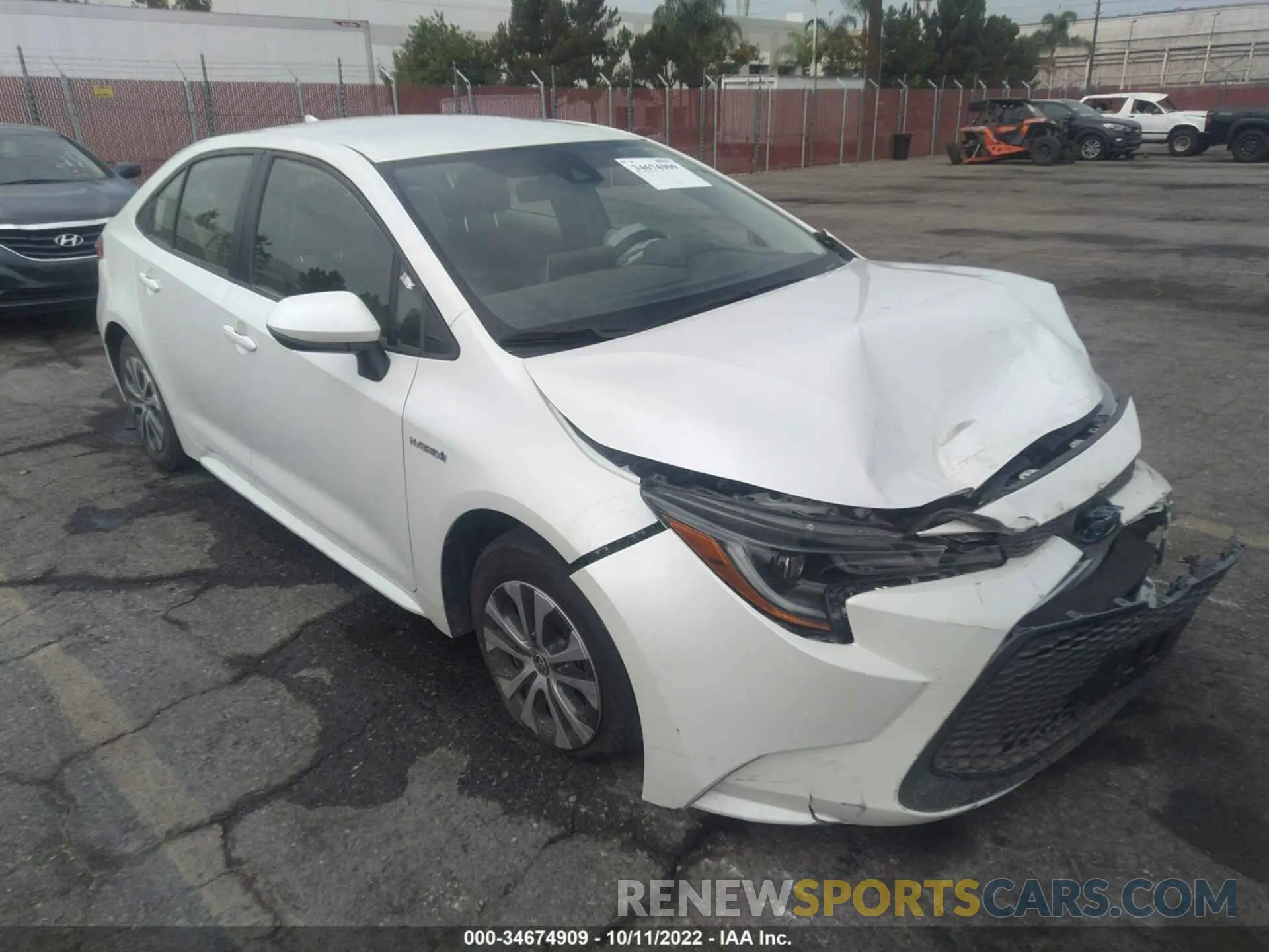 1 Photograph of a damaged car JTDEAMDE2MJ031069 TOYOTA COROLLA 2021