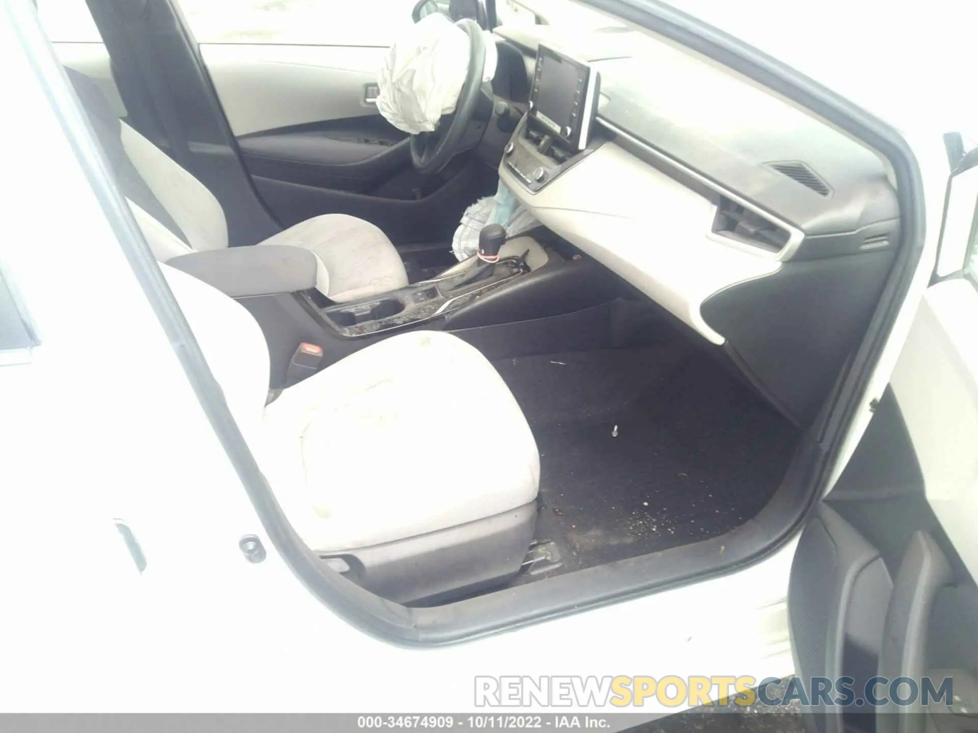 5 Photograph of a damaged car JTDEAMDE2MJ031069 TOYOTA COROLLA 2021