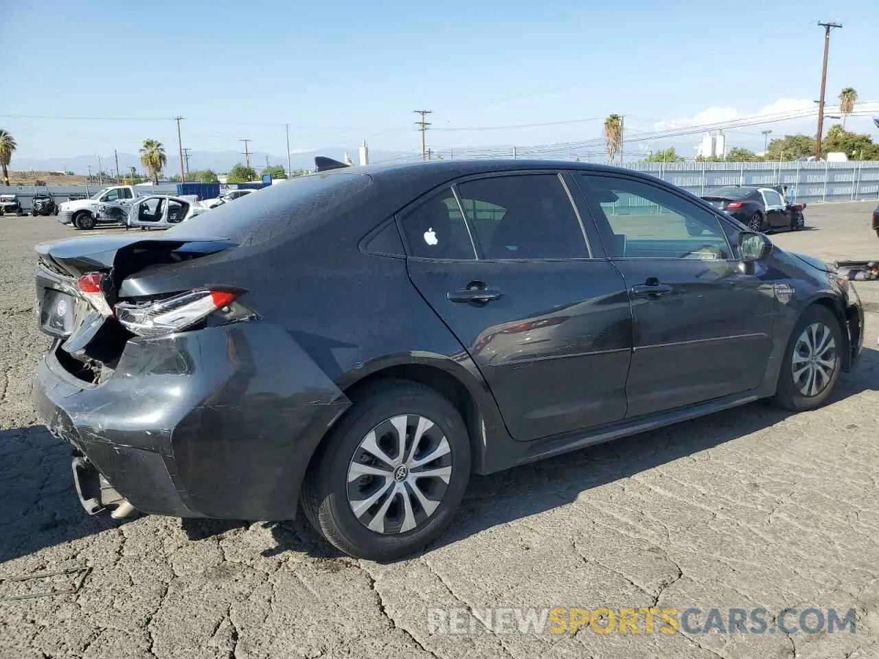 3 Photograph of a damaged car JTDEAMDE2MJ035185 TOYOTA COROLLA 2021