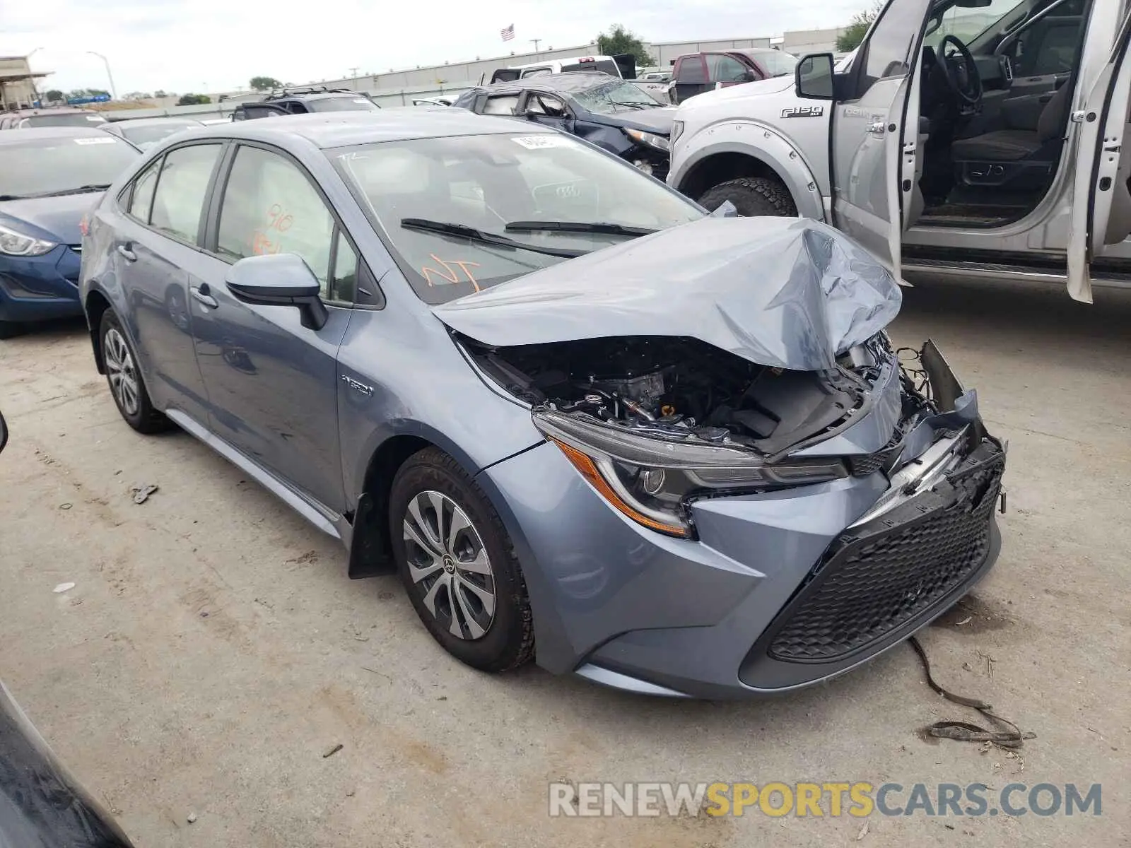 1 Photograph of a damaged car JTDEAMDE3MJ005726 TOYOTA COROLLA 2021