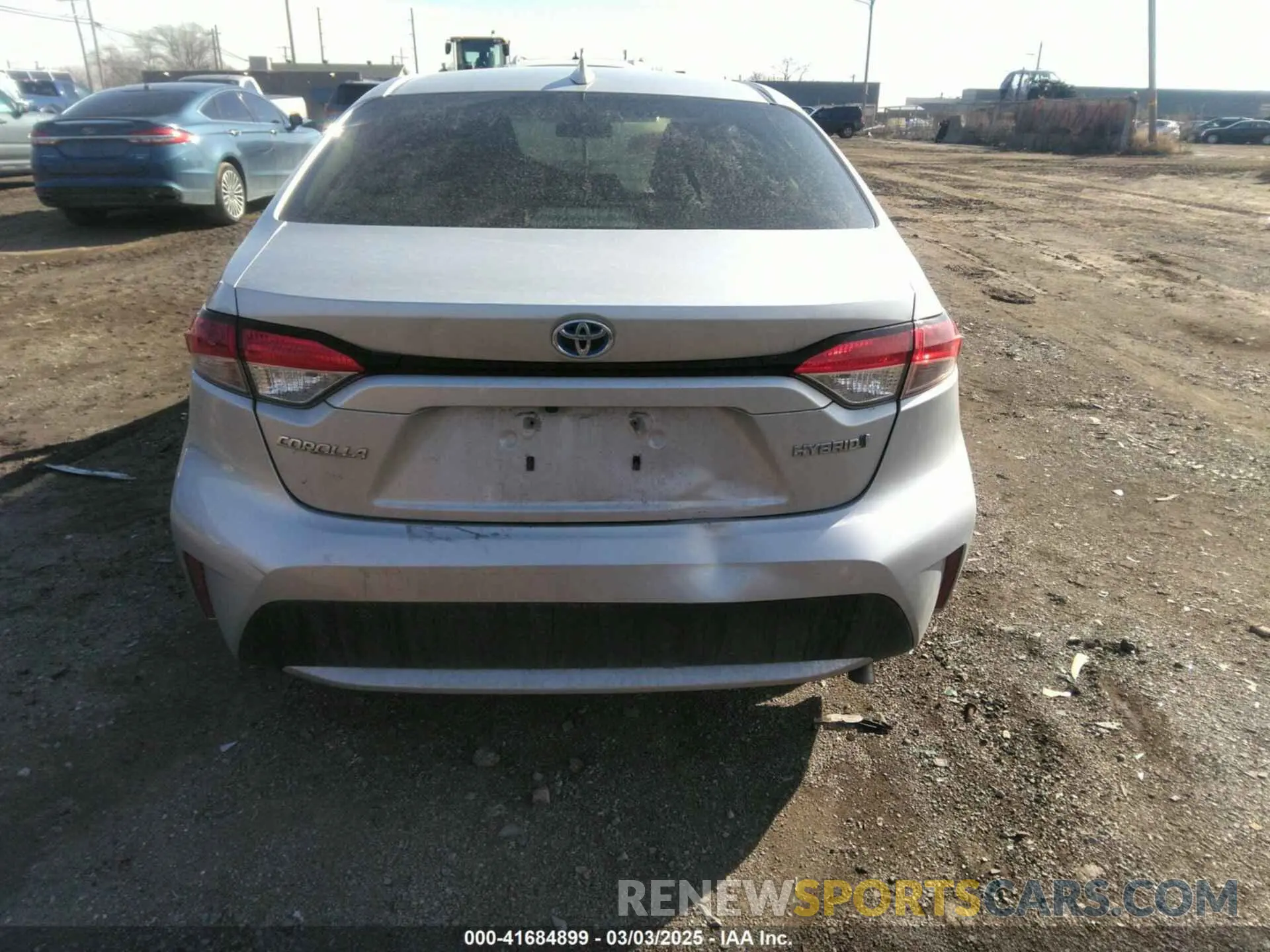 16 Photograph of a damaged car JTDEAMDE3MJ010599 TOYOTA COROLLA 2021