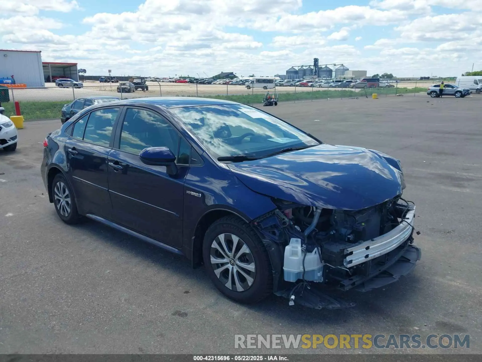 1 Photograph of a damaged car JTDEAMDE3MJ026964 TOYOTA COROLLA 2021