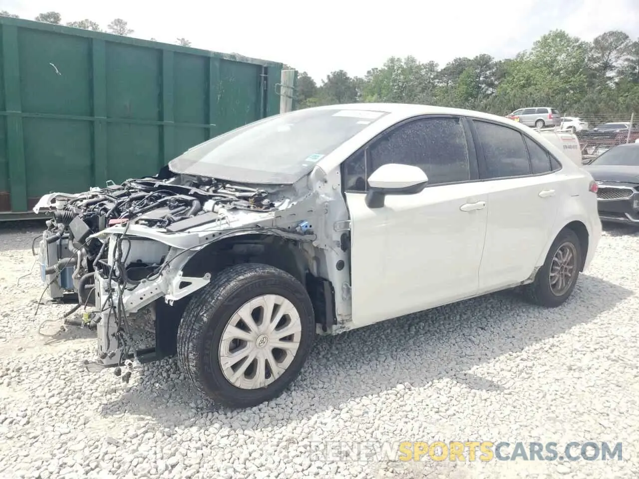 1 Photograph of a damaged car JTDEAMDE3MJ031582 TOYOTA COROLLA 2021