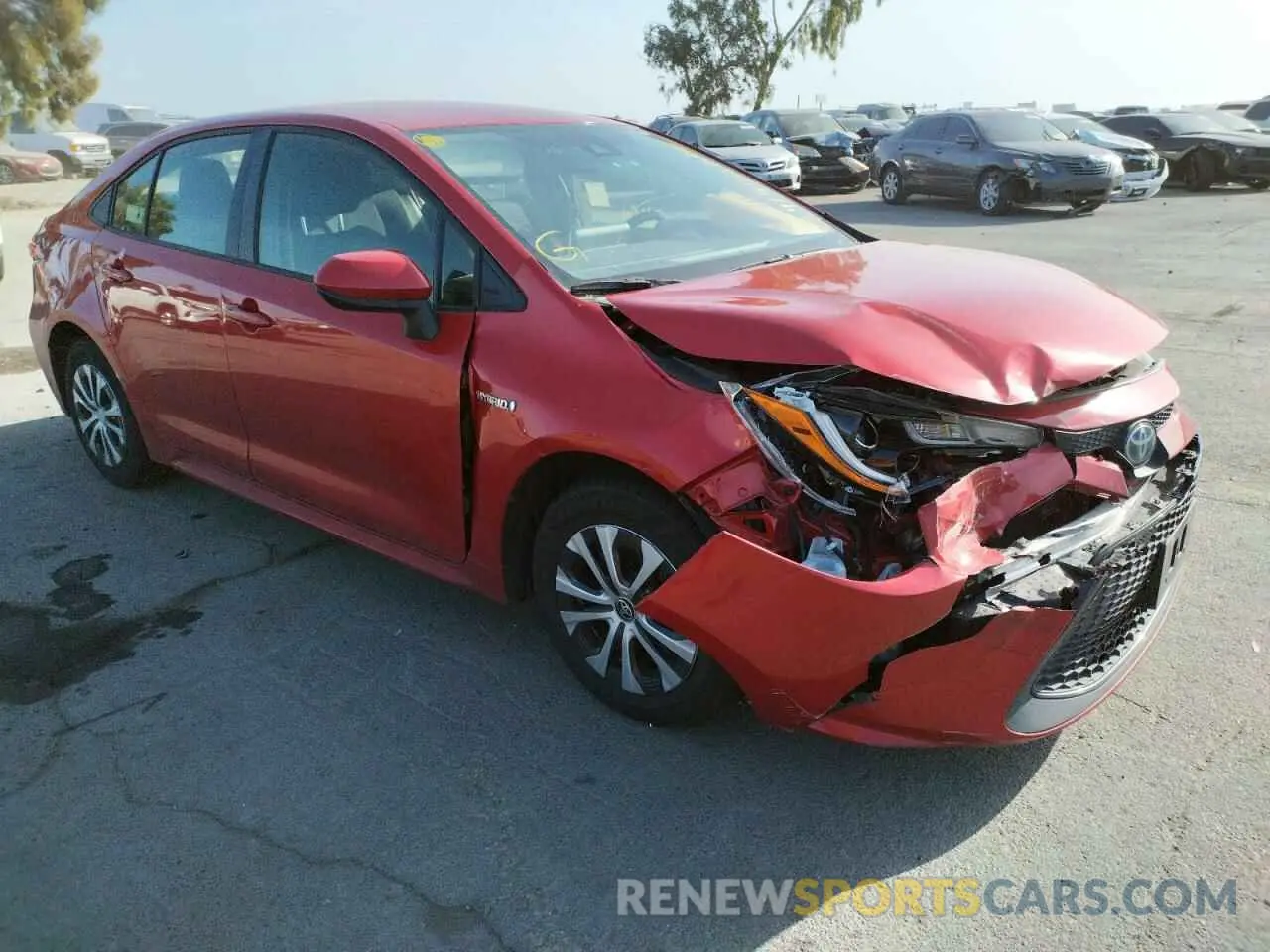 1 Photograph of a damaged car JTDEAMDE4MJ005914 TOYOTA COROLLA 2021