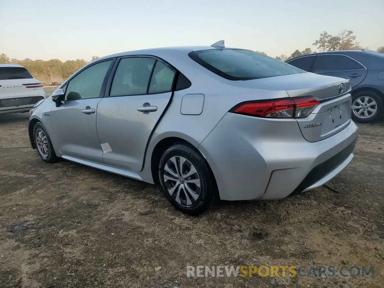 2 Photograph of a damaged car JTDEAMDE4MJ028996 TOYOTA COROLLA 2021