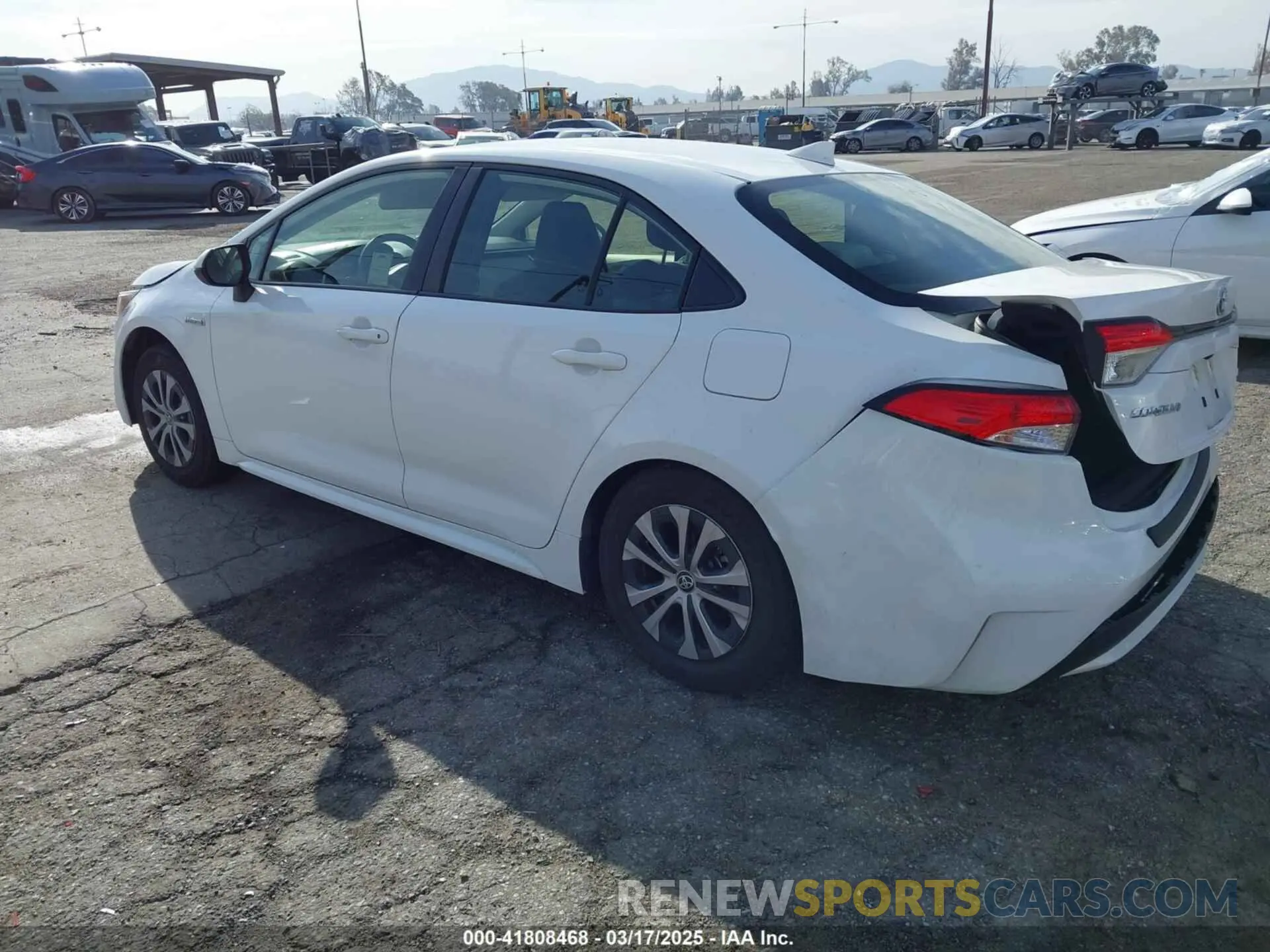 3 Photograph of a damaged car JTDEAMDE4MJ032692 TOYOTA COROLLA 2021