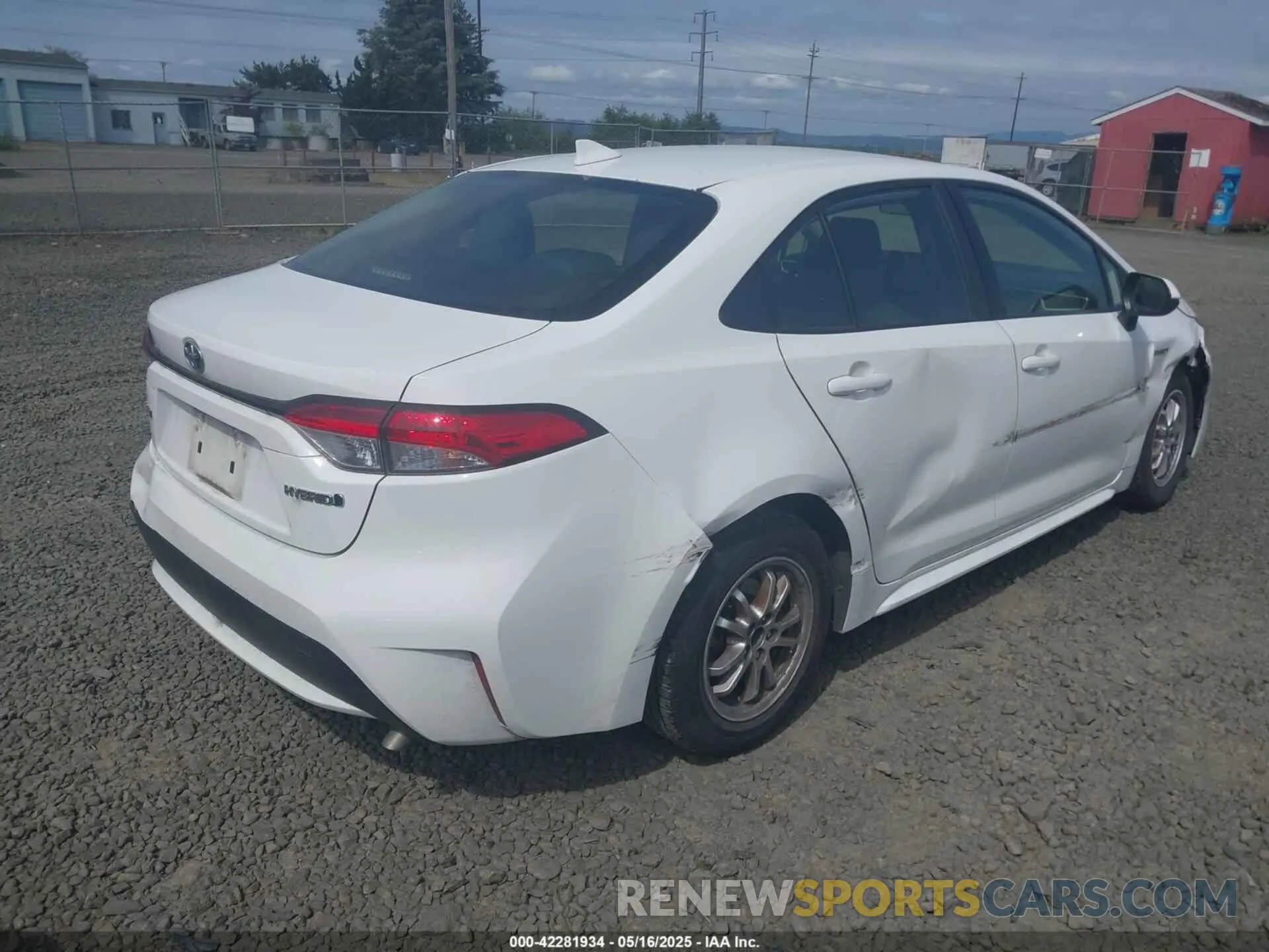 4 Photograph of a damaged car JTDEAMDE6MJ002447 TOYOTA COROLLA 2021