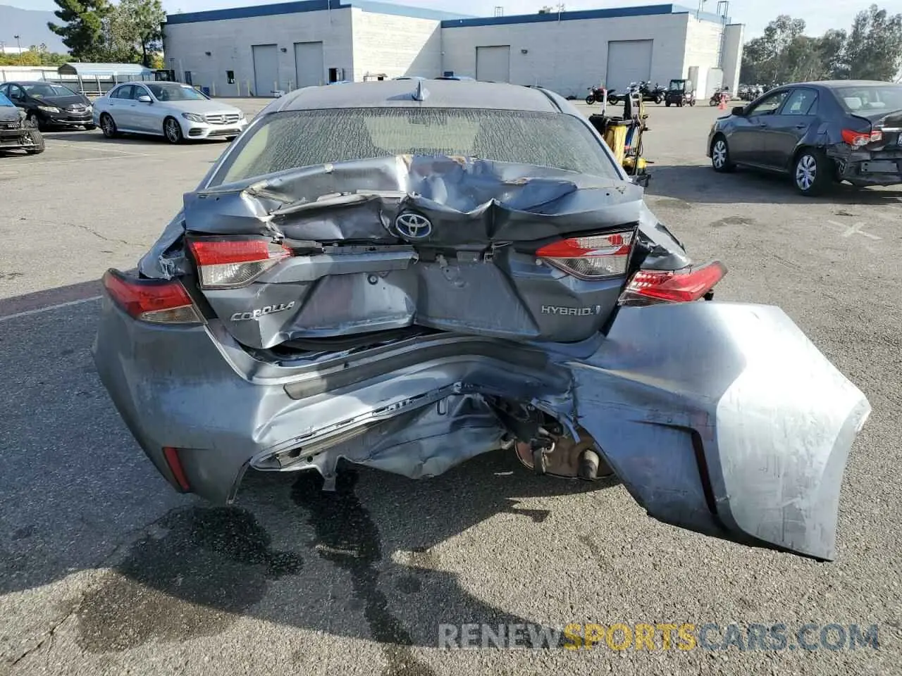 6 Photograph of a damaged car JTDEAMDE6MJ022780 TOYOTA COROLLA 2021