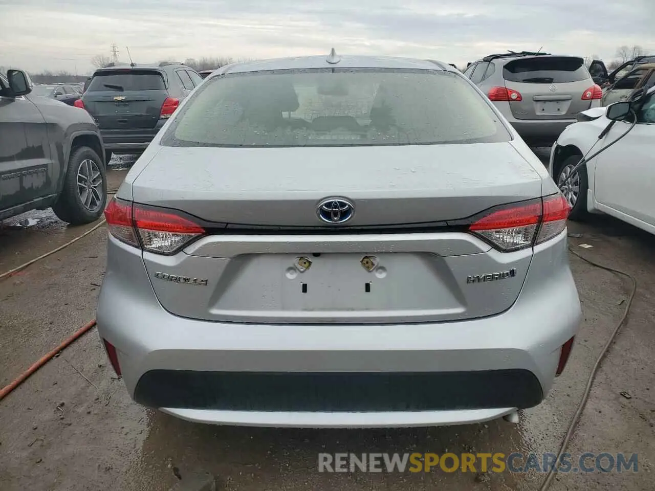 6 Photograph of a damaged car JTDEAMDE7MJ020553 TOYOTA COROLLA 2021