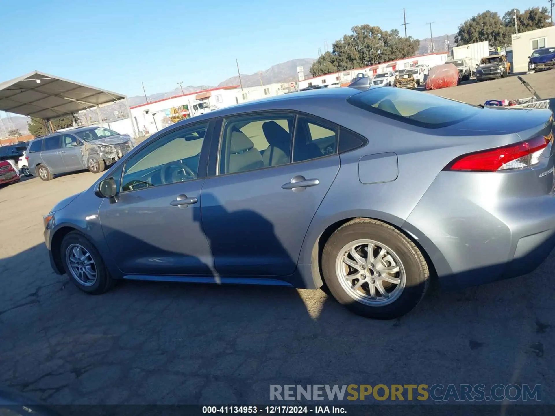14 Фотография поврежденного автомобиля JTDEAMDE8MJ027723 TOYOTA COROLLA 2021
