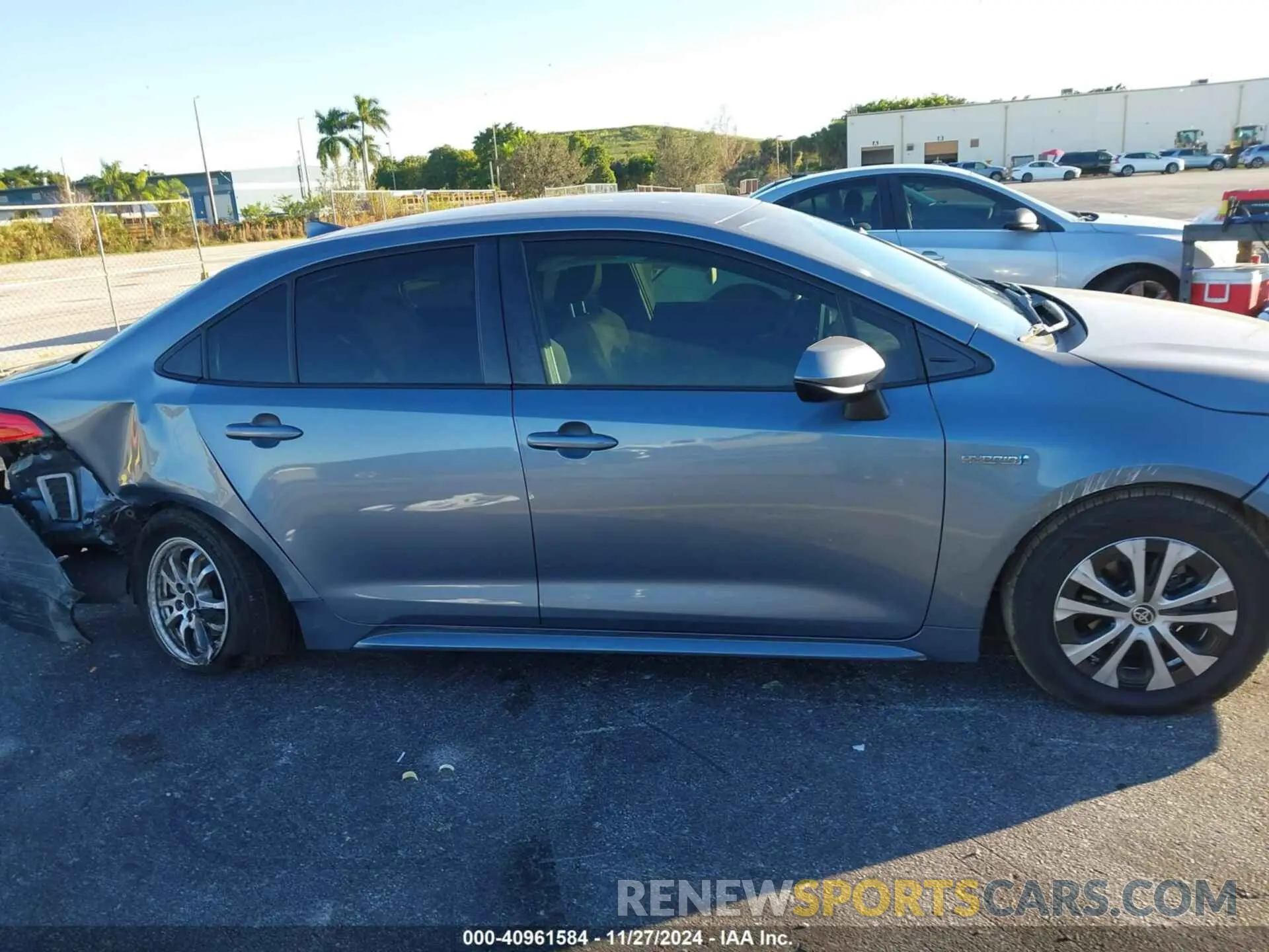 13 Photograph of a damaged car JTDEAMDE8MJ032372 TOYOTA COROLLA 2021