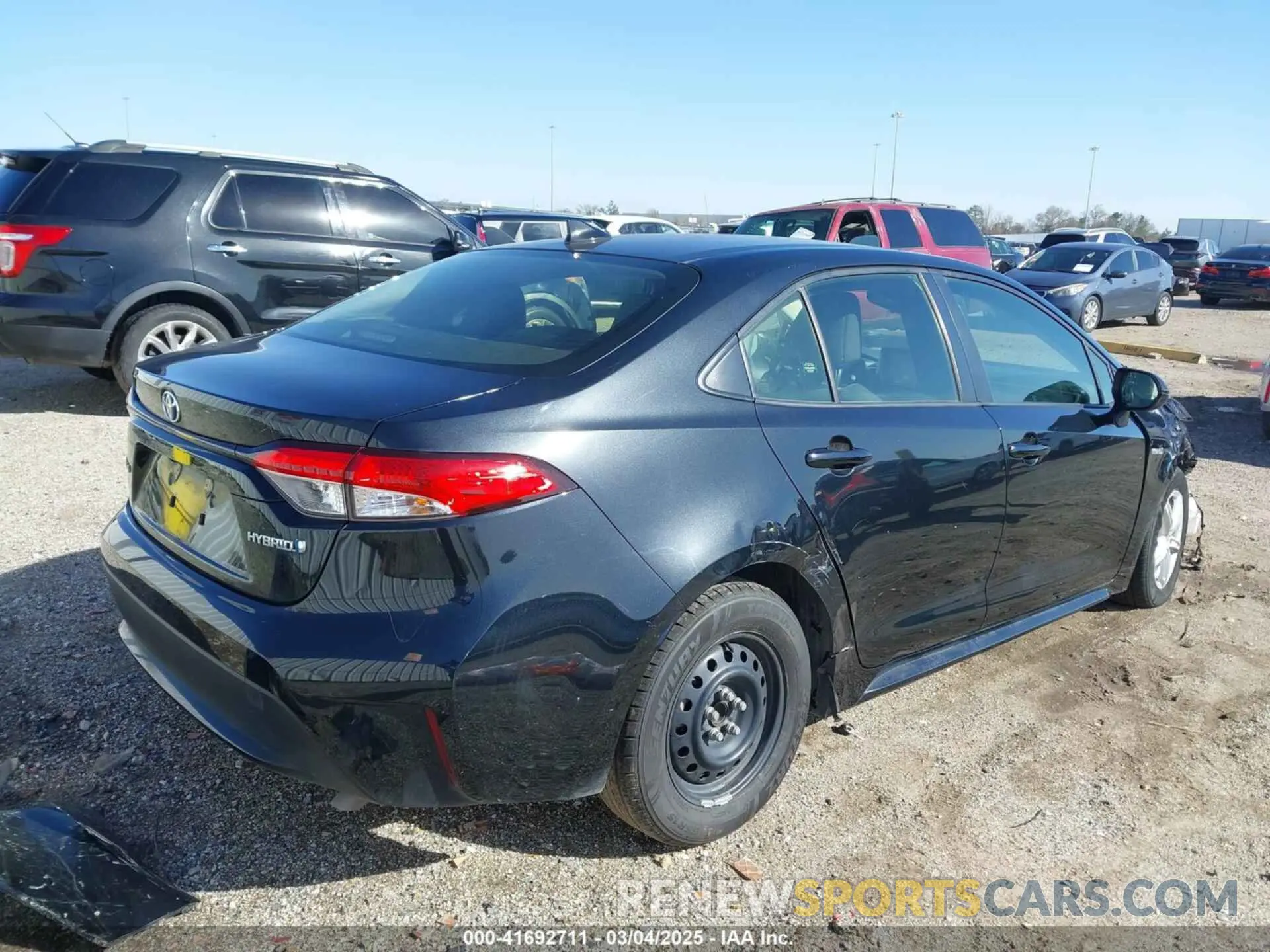 4 Фотография поврежденного автомобиля JTDEAMDE8MJ034218 TOYOTA COROLLA 2021