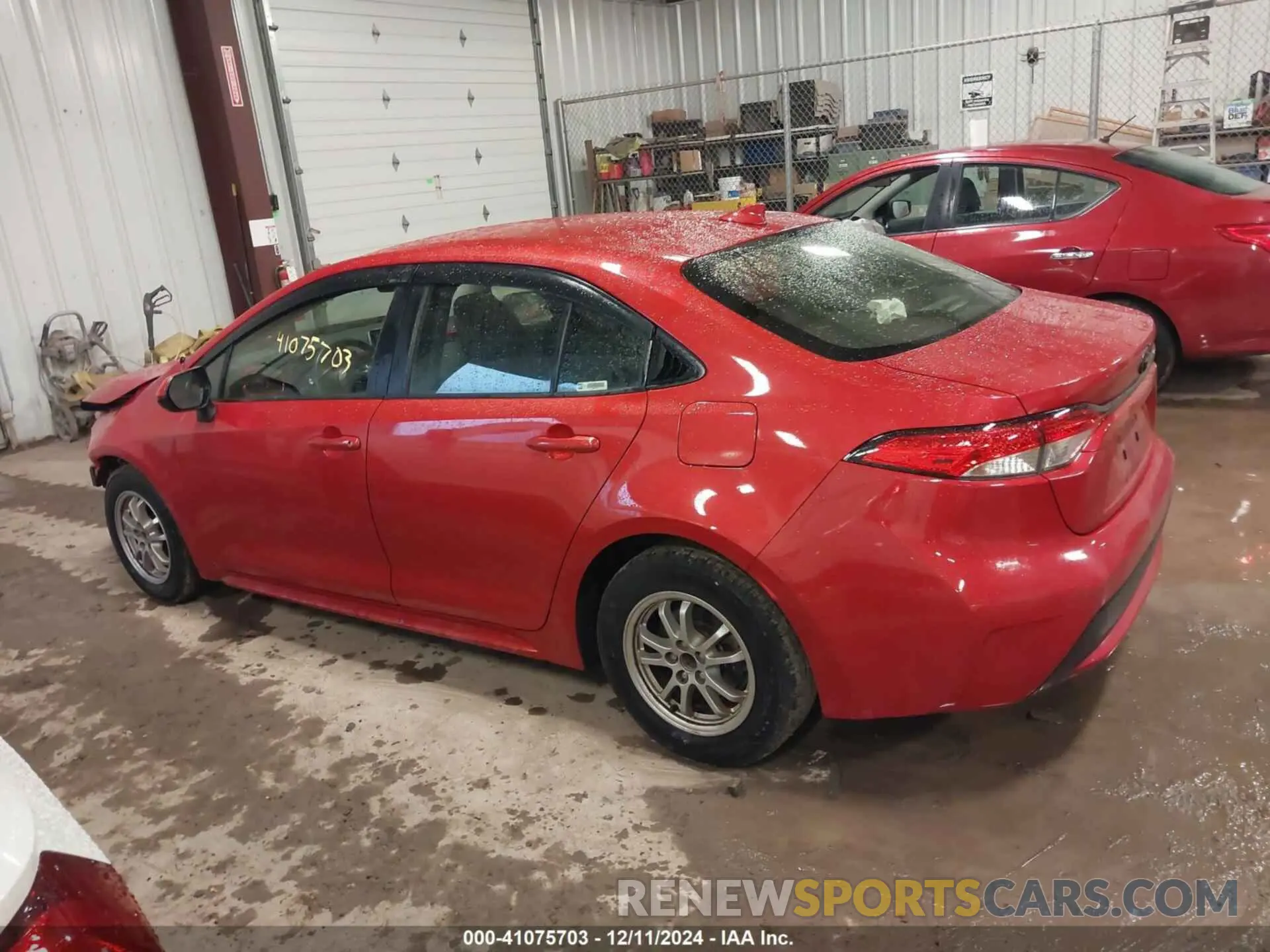 14 Photograph of a damaged car JTDEAMDE9MJ034440 TOYOTA COROLLA 2021