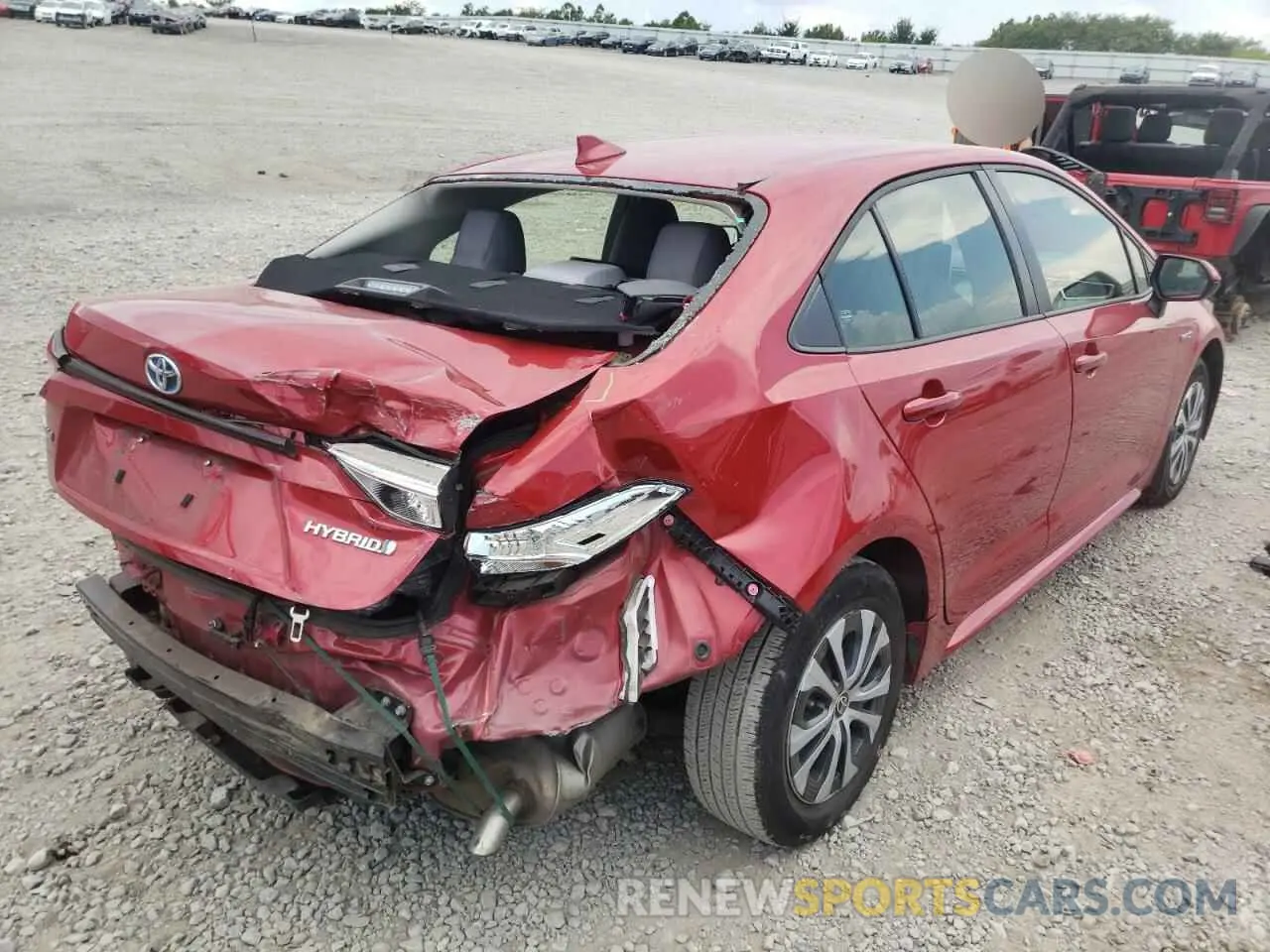 4 Photograph of a damaged car JTDEAMDEXMJ024273 TOYOTA COROLLA 2021