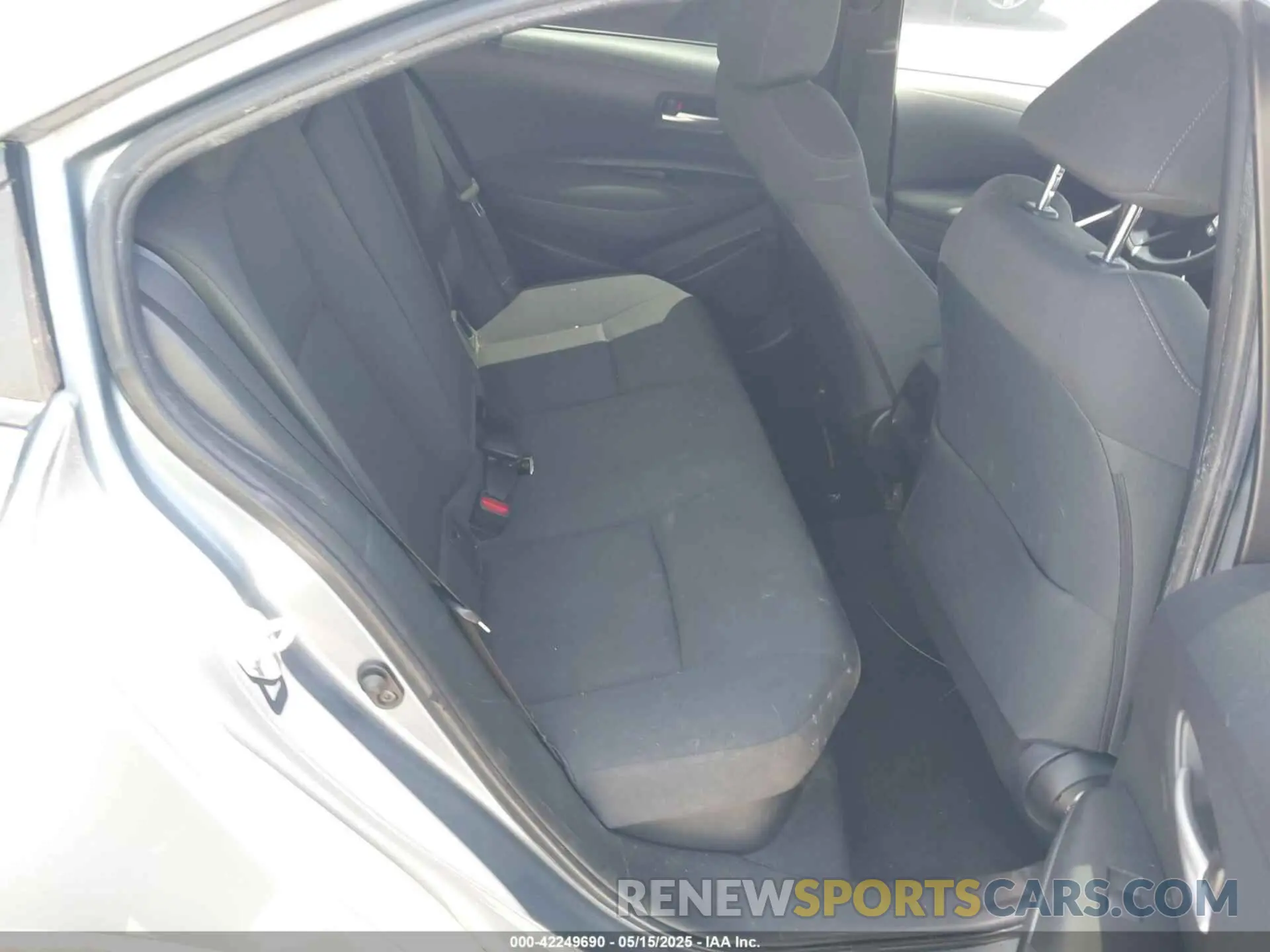 8 Photograph of a damaged car JTDEAMDEXMJ027822 TOYOTA COROLLA 2021