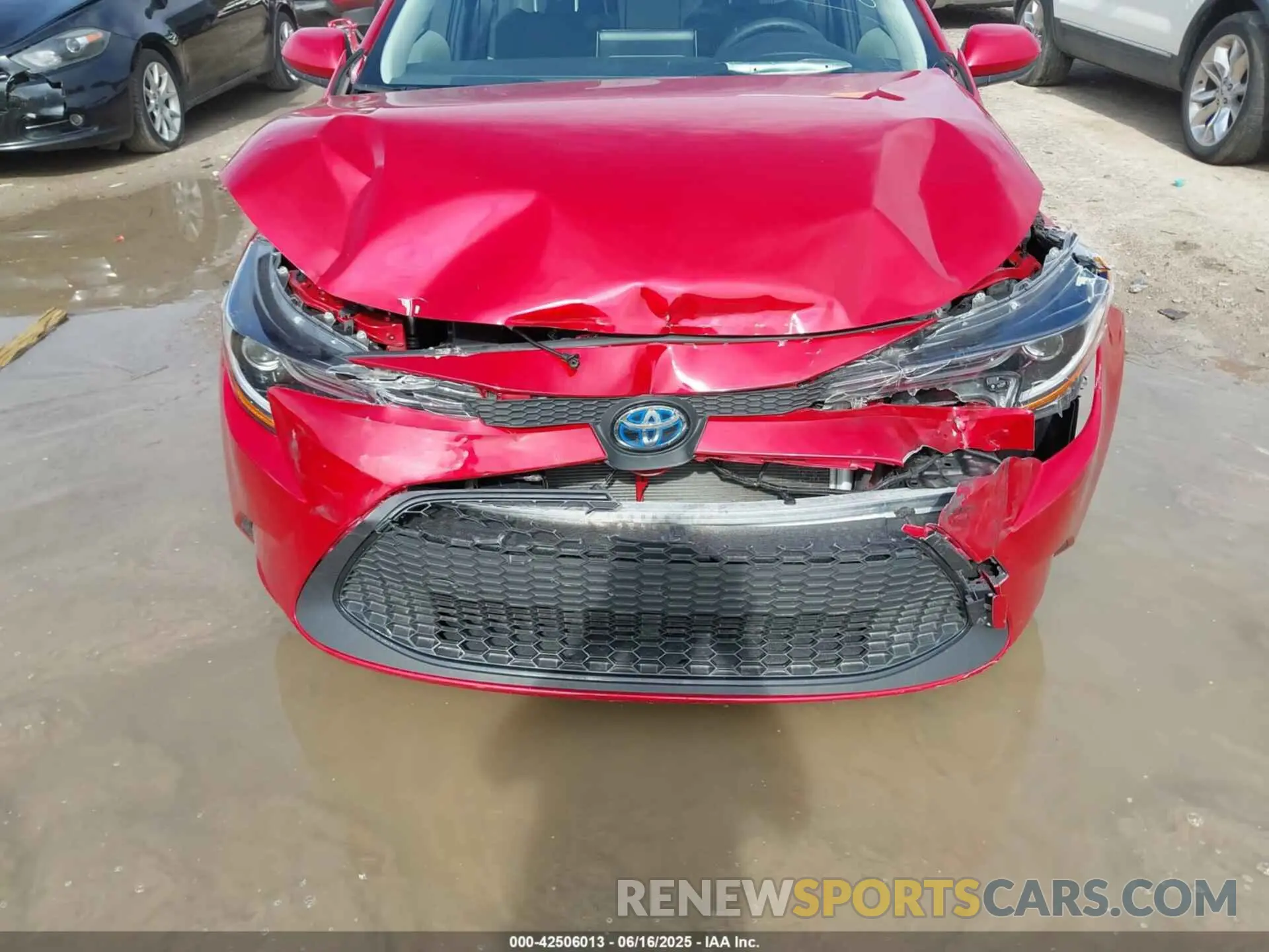 6 Photograph of a damaged car JTDEAMDEXMJ033118 TOYOTA COROLLA 2021