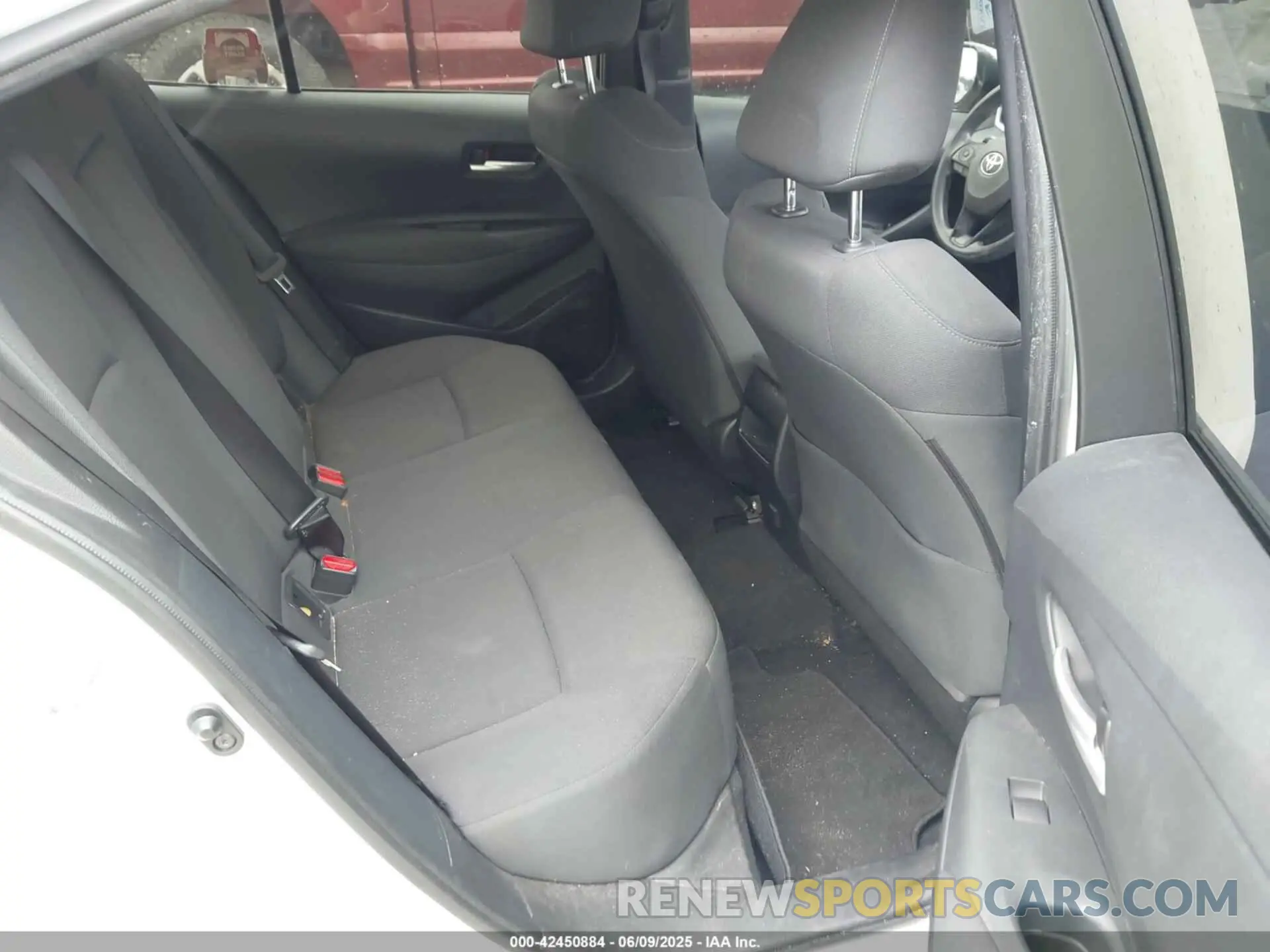 8 Photograph of a damaged car JTDEPMAE0MJ135353 TOYOTA COROLLA 2021