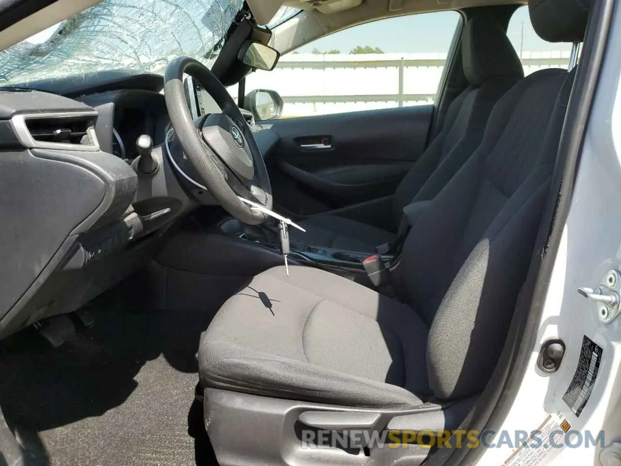 7 Photograph of a damaged car JTDEPMAE0MJ186898 TOYOTA COROLLA 2021