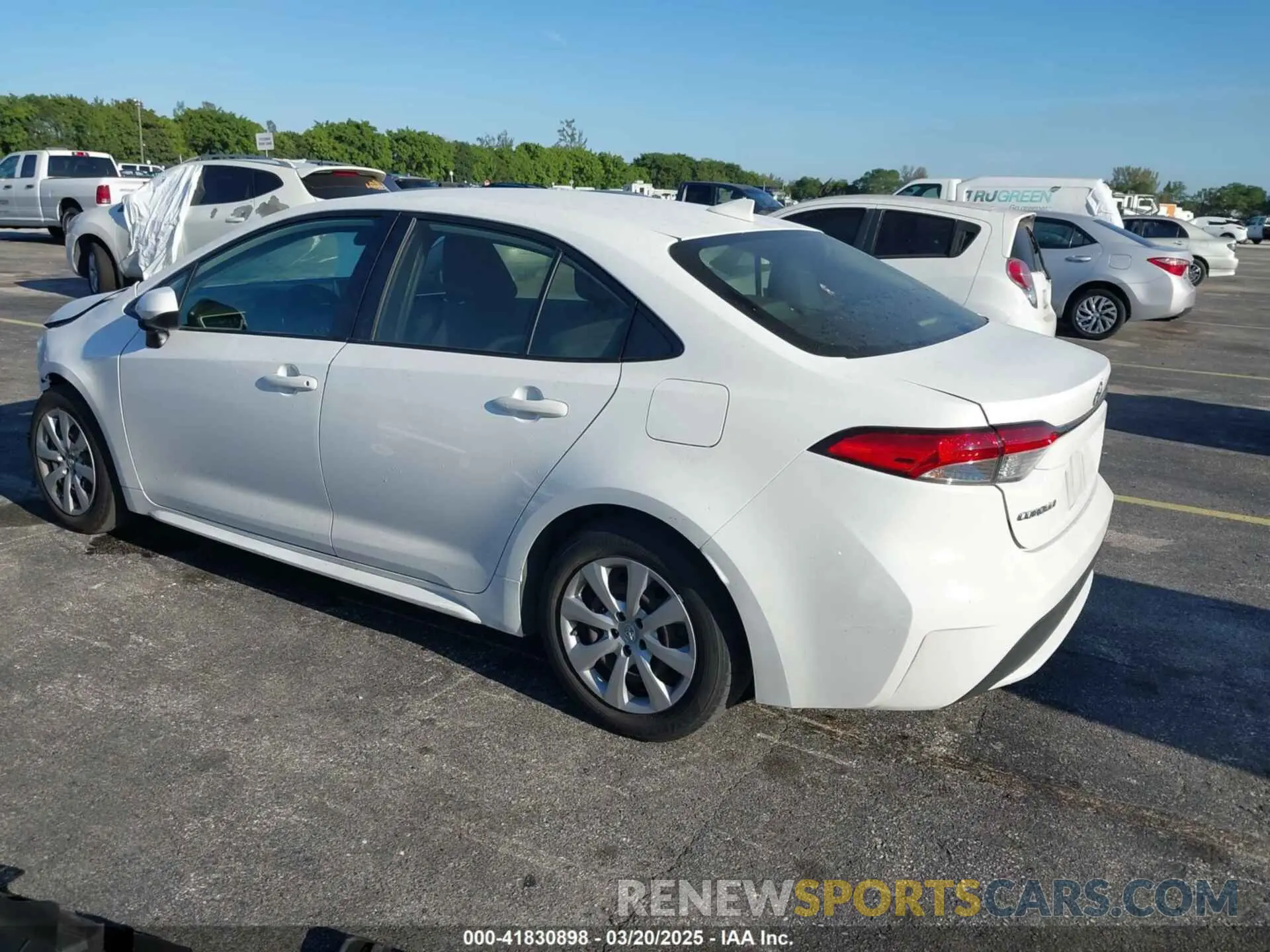 3 Photograph of a damaged car JTDEPMAE1MJ126631 TOYOTA COROLLA 2021