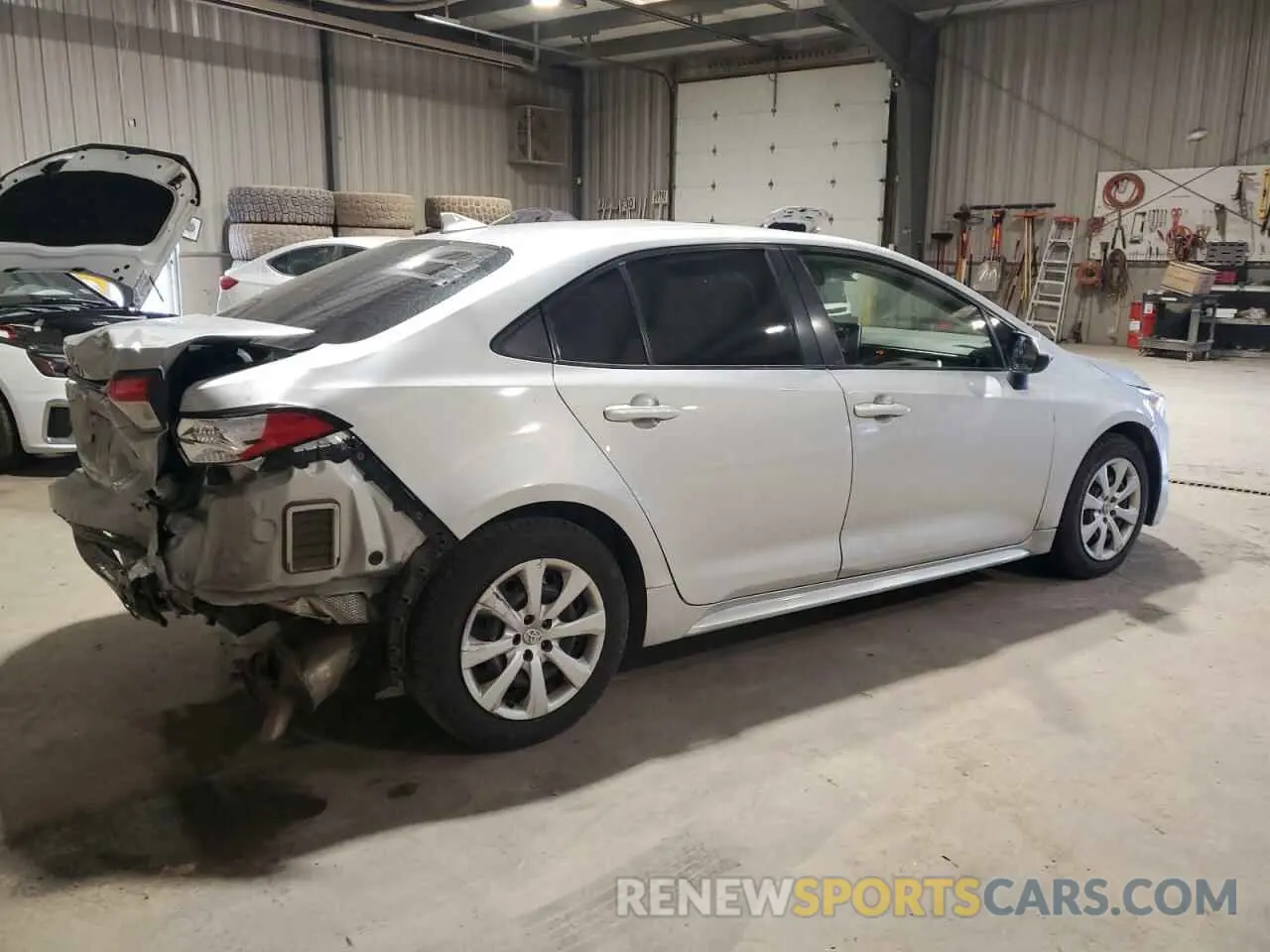 3 Photograph of a damaged car JTDEPMAE1MJ139542 TOYOTA COROLLA 2021