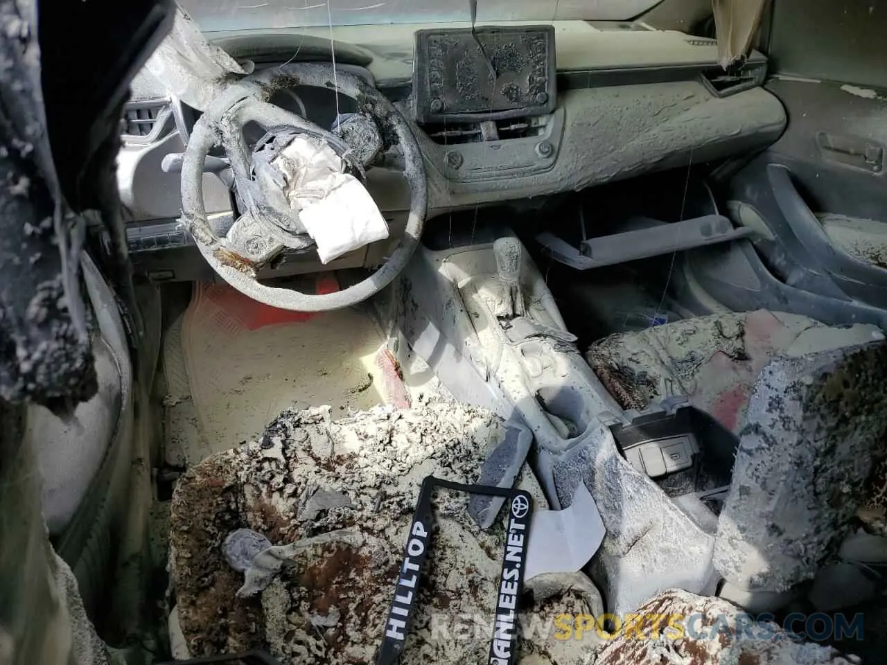 8 Photograph of a damaged car JTDEPMAE1MJ140352 TOYOTA COROLLA 2021