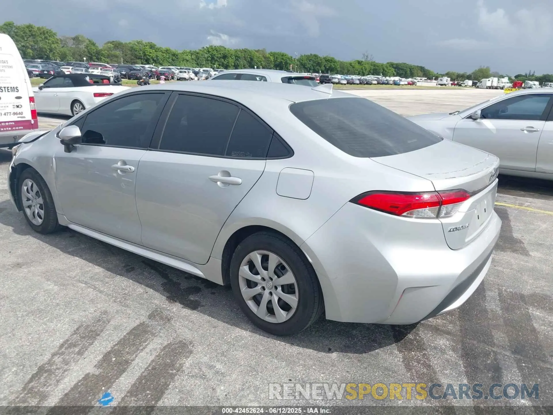 3 Photograph of a damaged car JTDEPMAE2MJ118991 TOYOTA COROLLA 2021