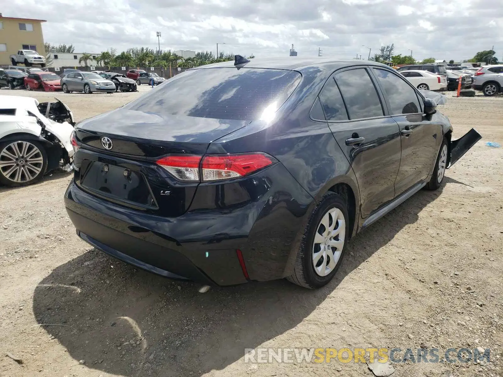 4 Photograph of a damaged car JTDEPMAE2MJ119476 TOYOTA COROLLA 2021