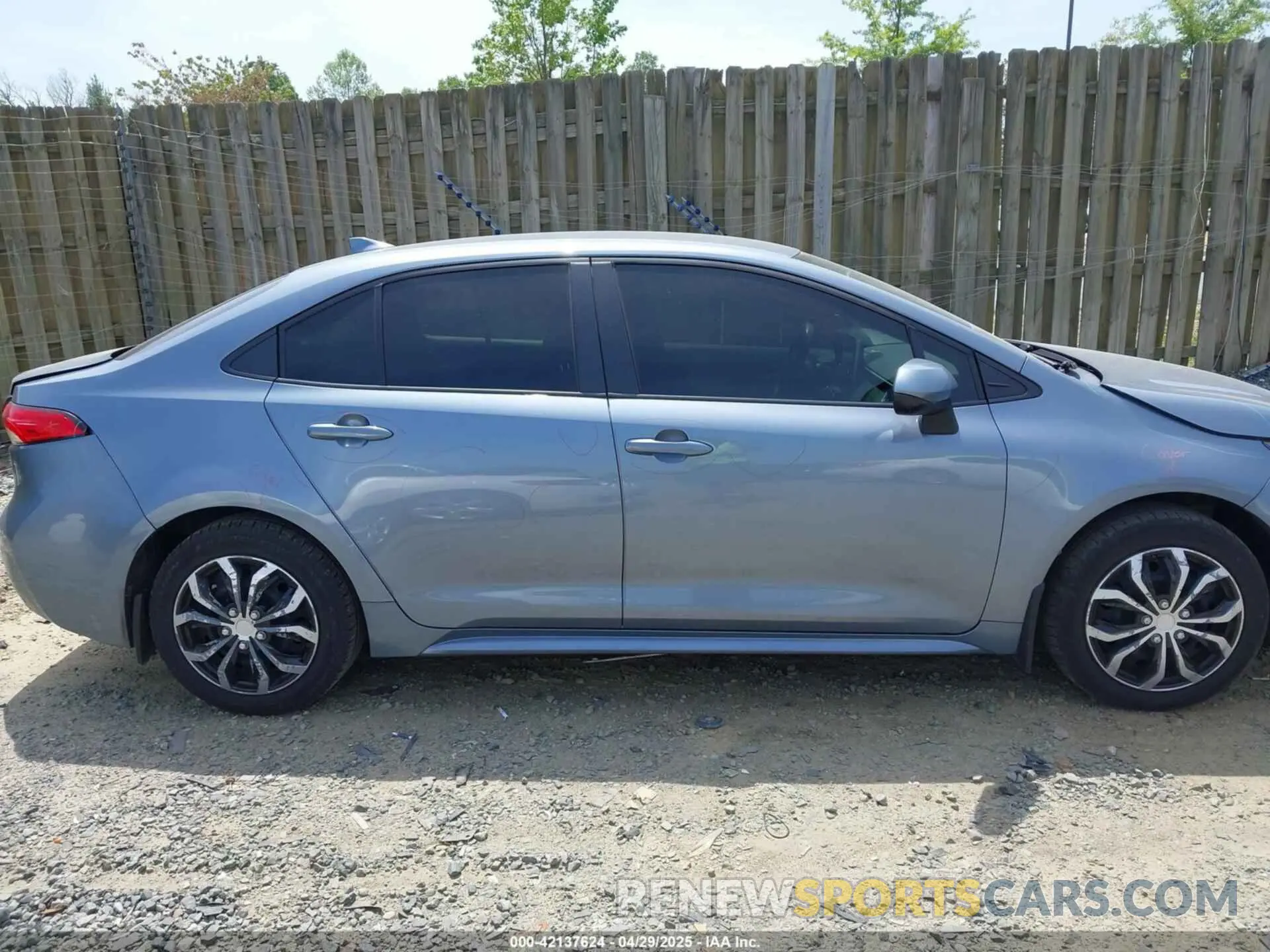 13 Photograph of a damaged car JTDEPMAE2MJ148539 TOYOTA COROLLA 2021
