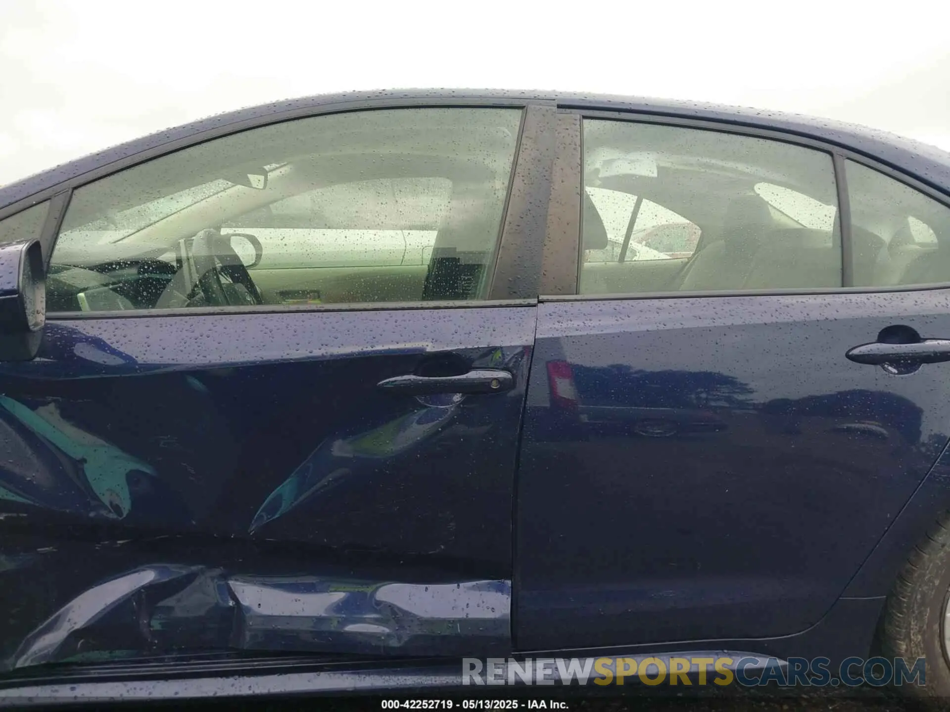 14 Photograph of a damaged car JTDEPMAE2MJ149402 TOYOTA COROLLA 2021