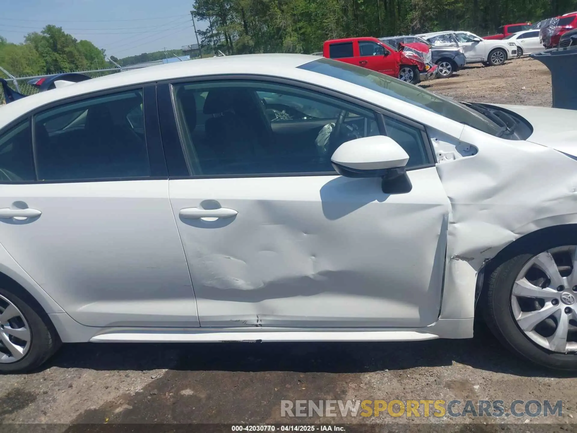 13 Photograph of a damaged car JTDEPMAE2MJ154485 TOYOTA COROLLA 2021