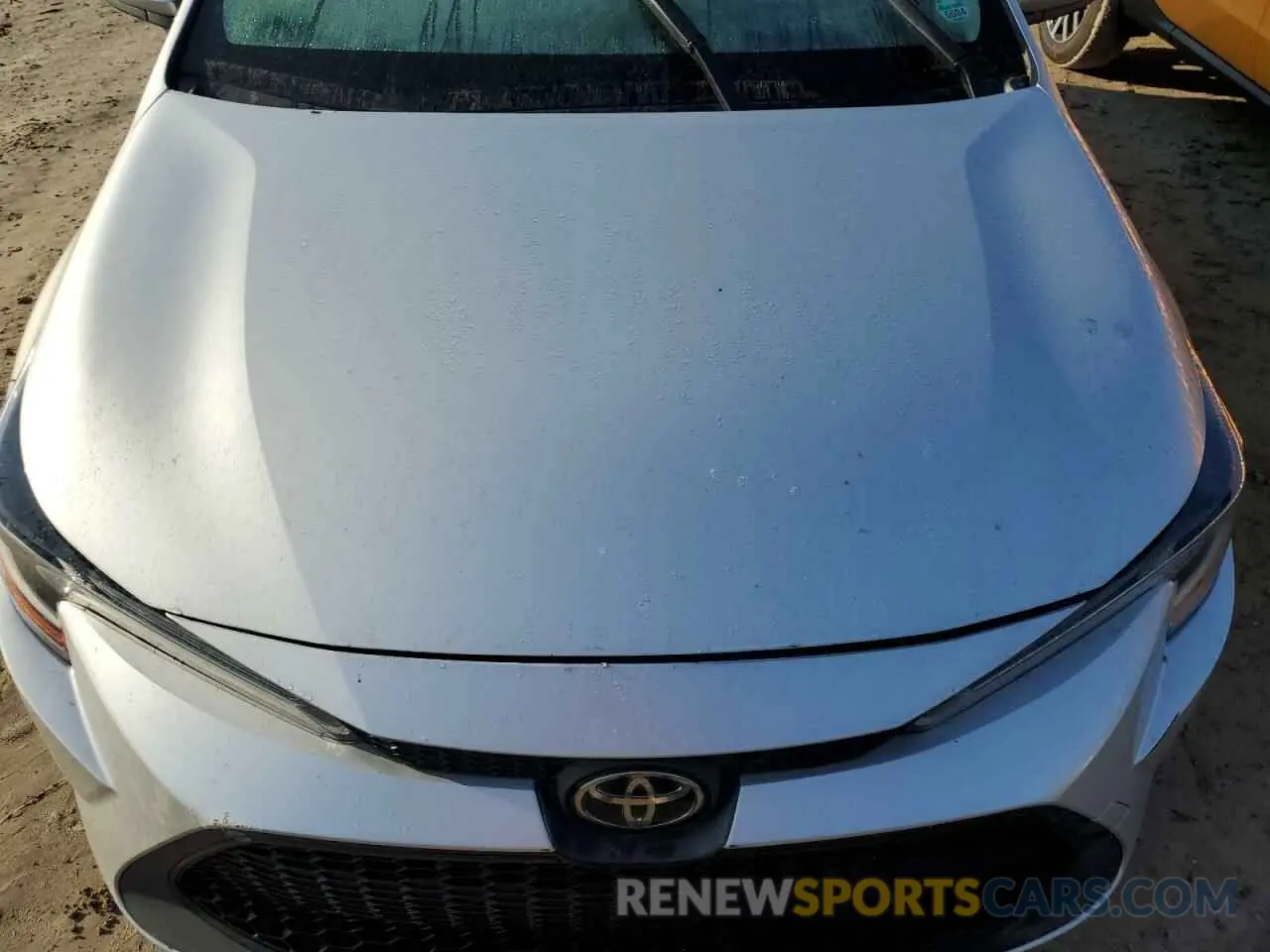 11 Photograph of a damaged car JTDEPMAE2MJ173117 TOYOTA COROLLA 2021