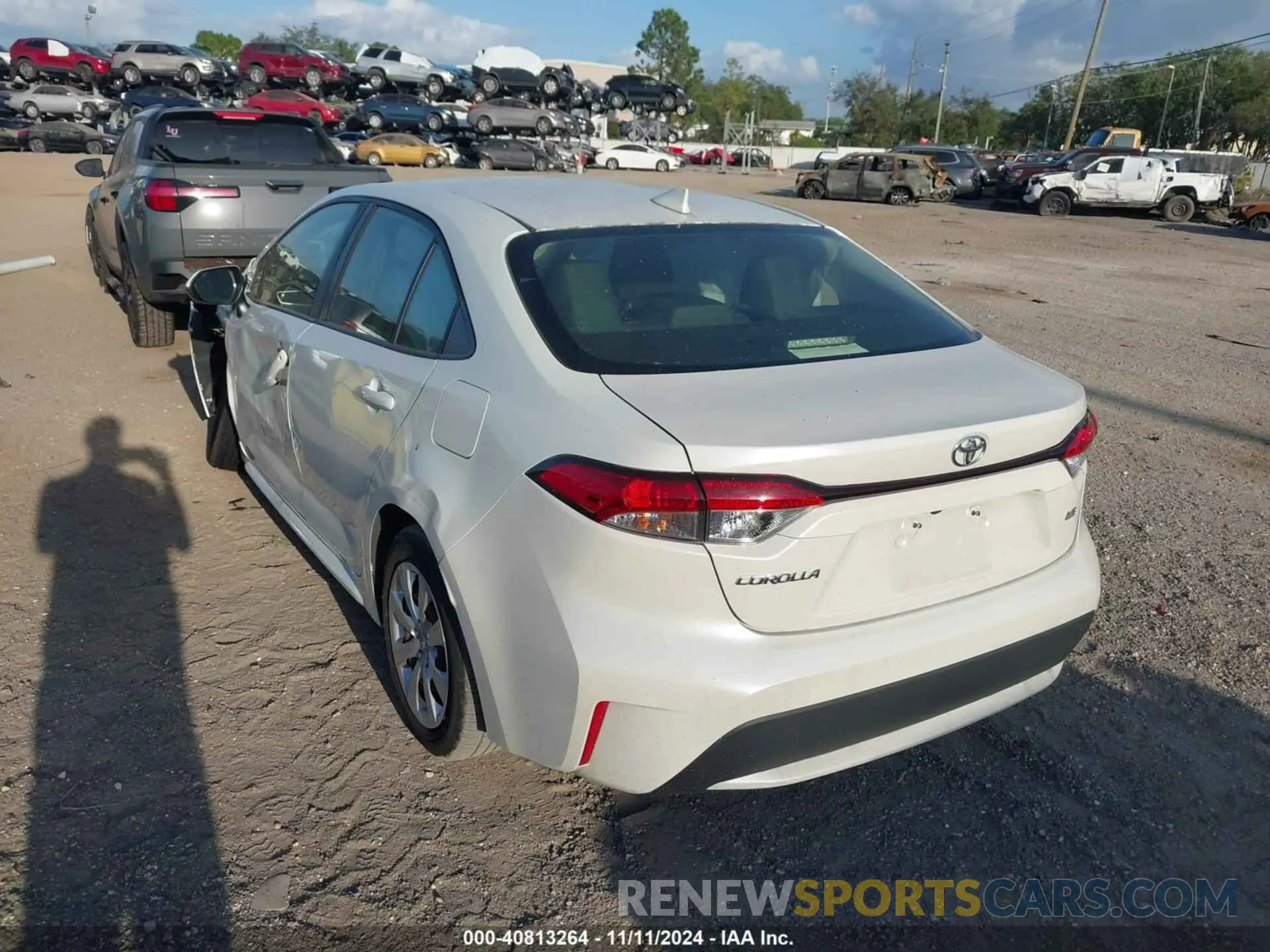 3 Photograph of a damaged car JTDEPMAE3MJ118076 TOYOTA COROLLA 2021