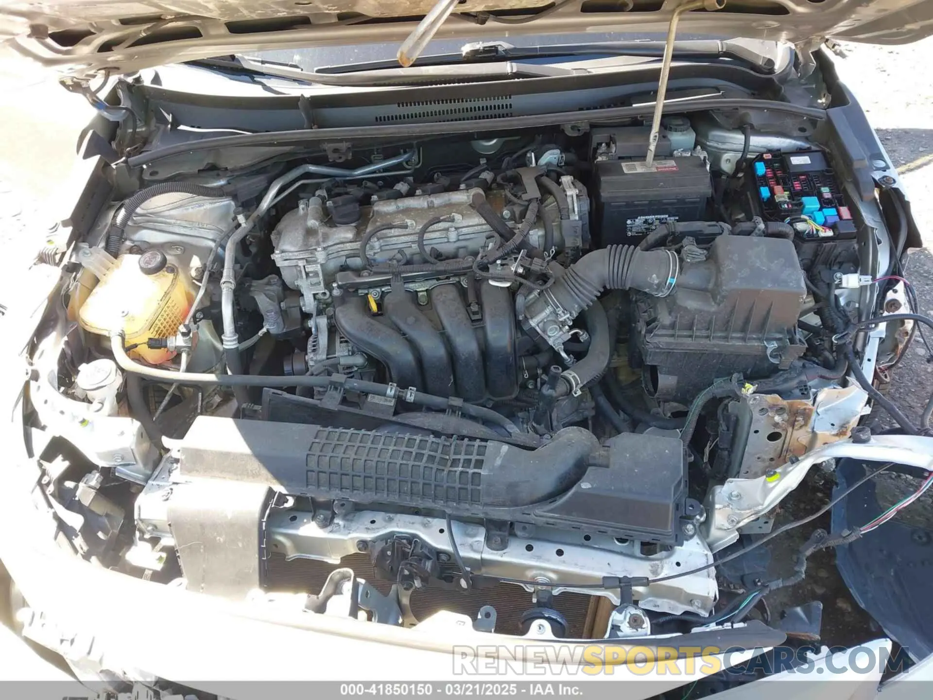10 Photograph of a damaged car JTDEPMAE3MJ120538 TOYOTA COROLLA 2021