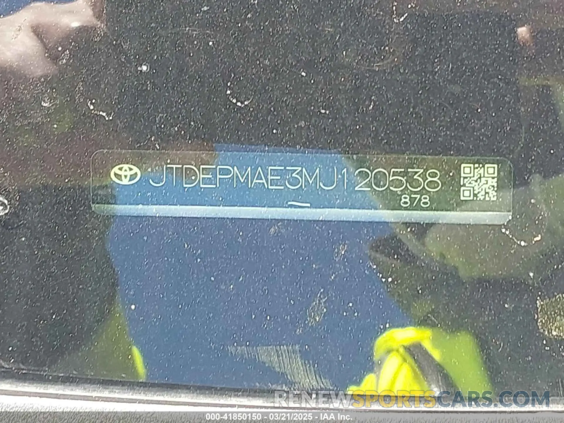 17 Photograph of a damaged car JTDEPMAE3MJ120538 TOYOTA COROLLA 2021