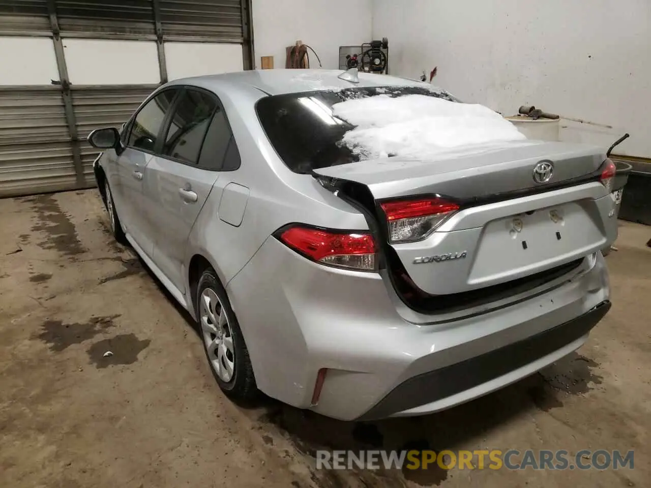 3 Photograph of a damaged car JTDEPMAE3MJ160294 TOYOTA COROLLA 2021