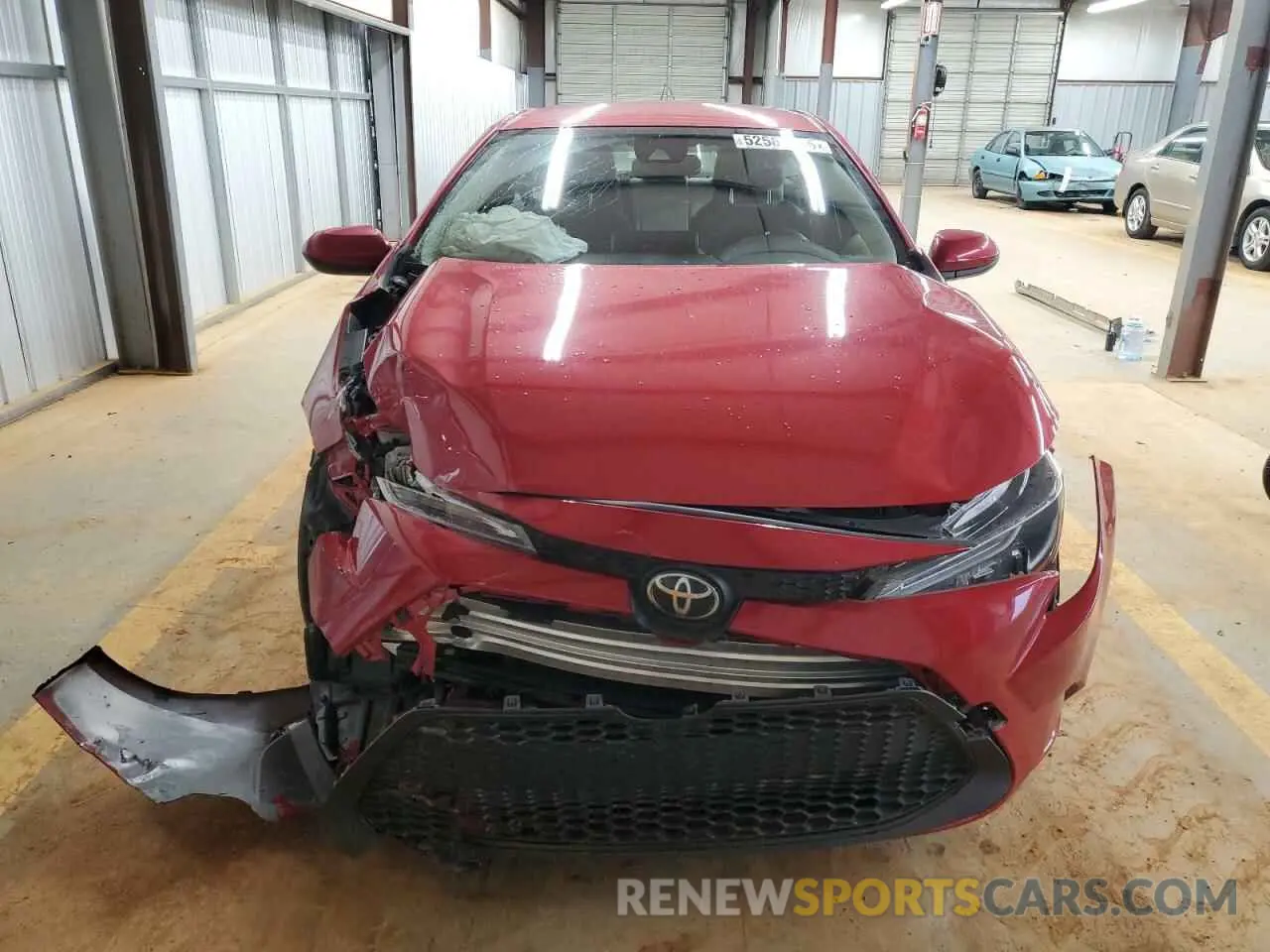 5 Photograph of a damaged car JTDEPMAE3MJ189682 TOYOTA COROLLA 2021