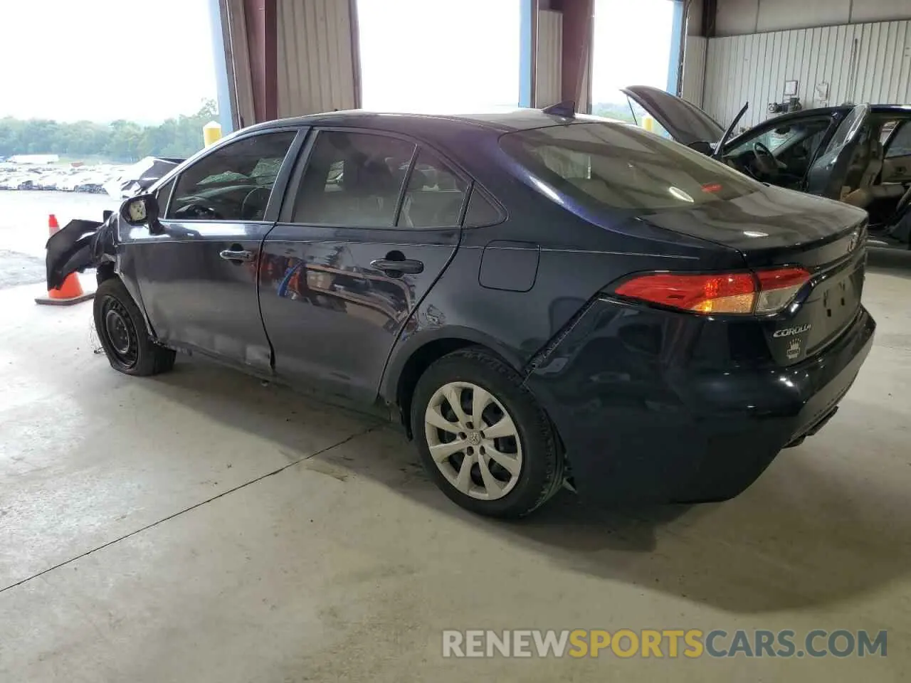 2 Фотография поврежденного автомобиля JTDEPMAE4MJ128910 TOYOTA COROLLA 2021