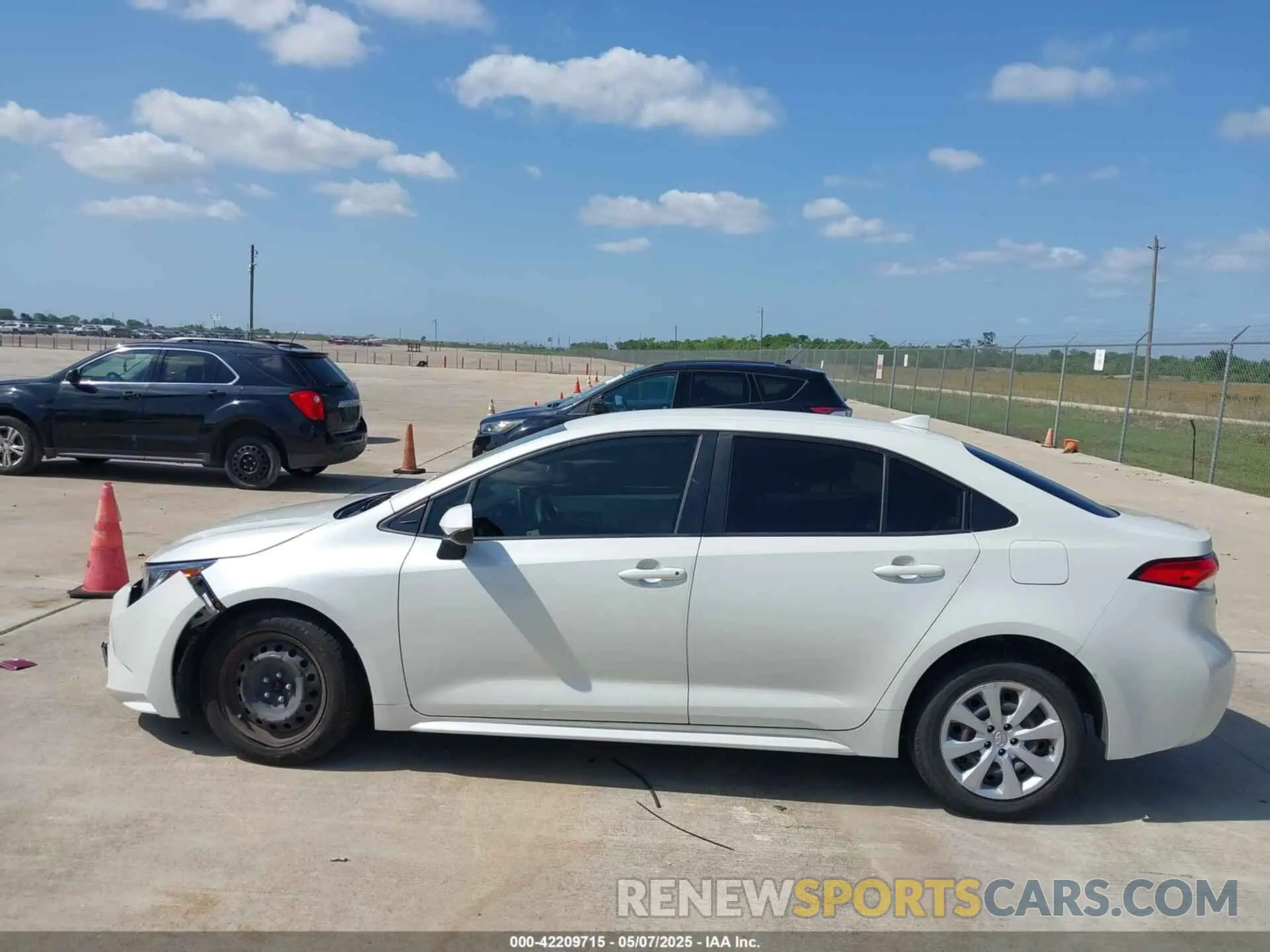 14 Фотография поврежденного автомобиля JTDEPMAE4MJ130737 TOYOTA COROLLA 2021