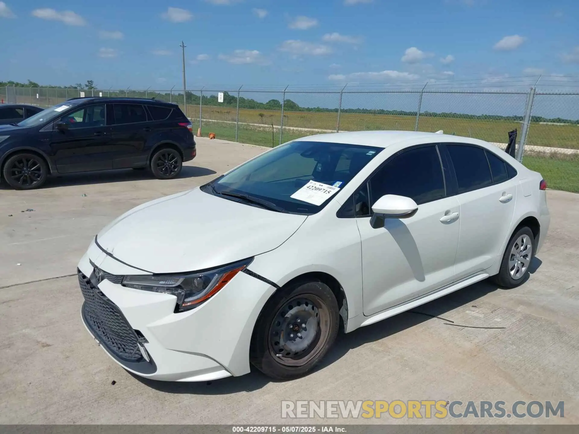 2 Фотография поврежденного автомобиля JTDEPMAE4MJ130737 TOYOTA COROLLA 2021