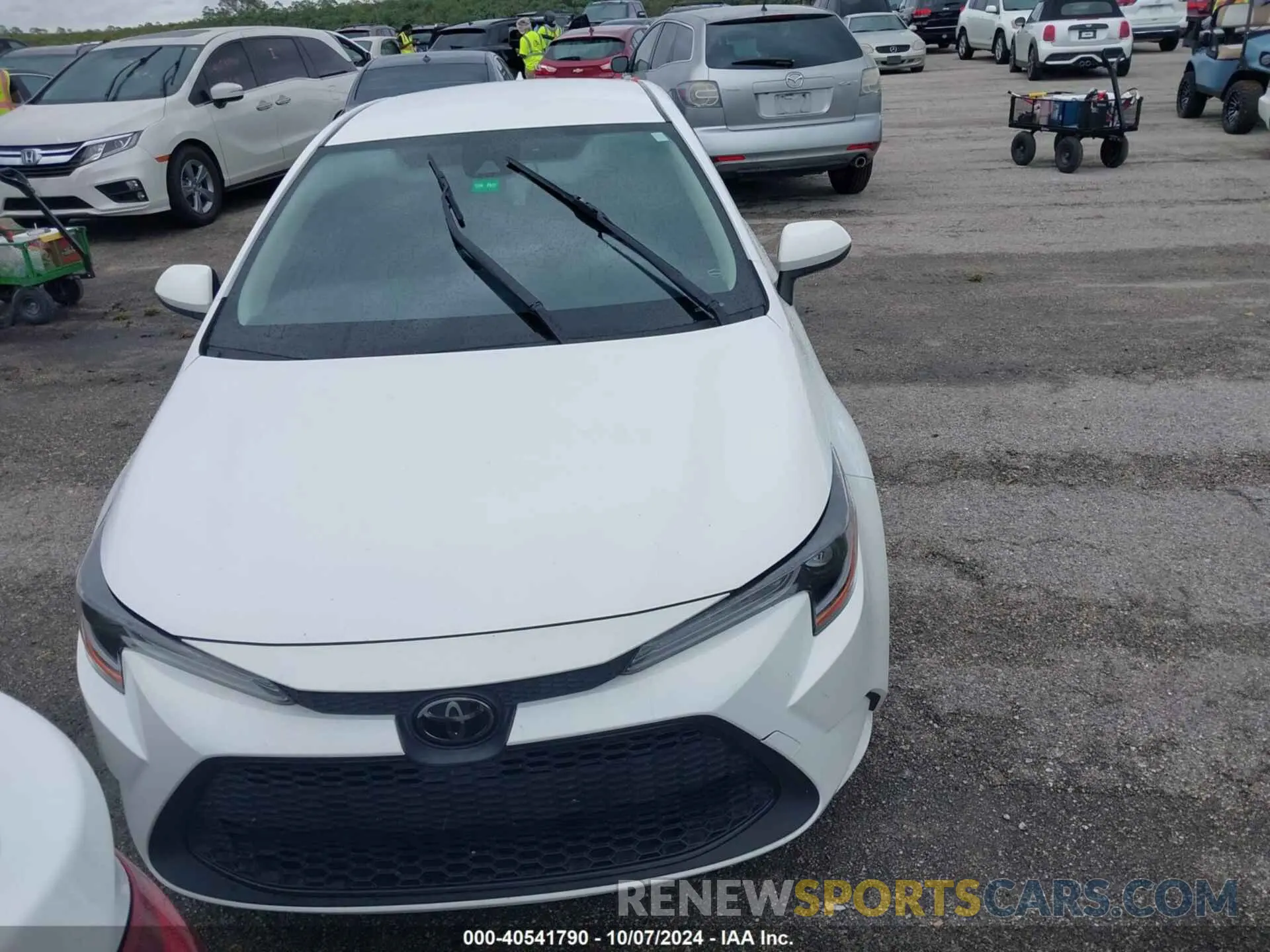 11 Photograph of a damaged car JTDEPMAE4MJ171921 TOYOTA COROLLA 2021