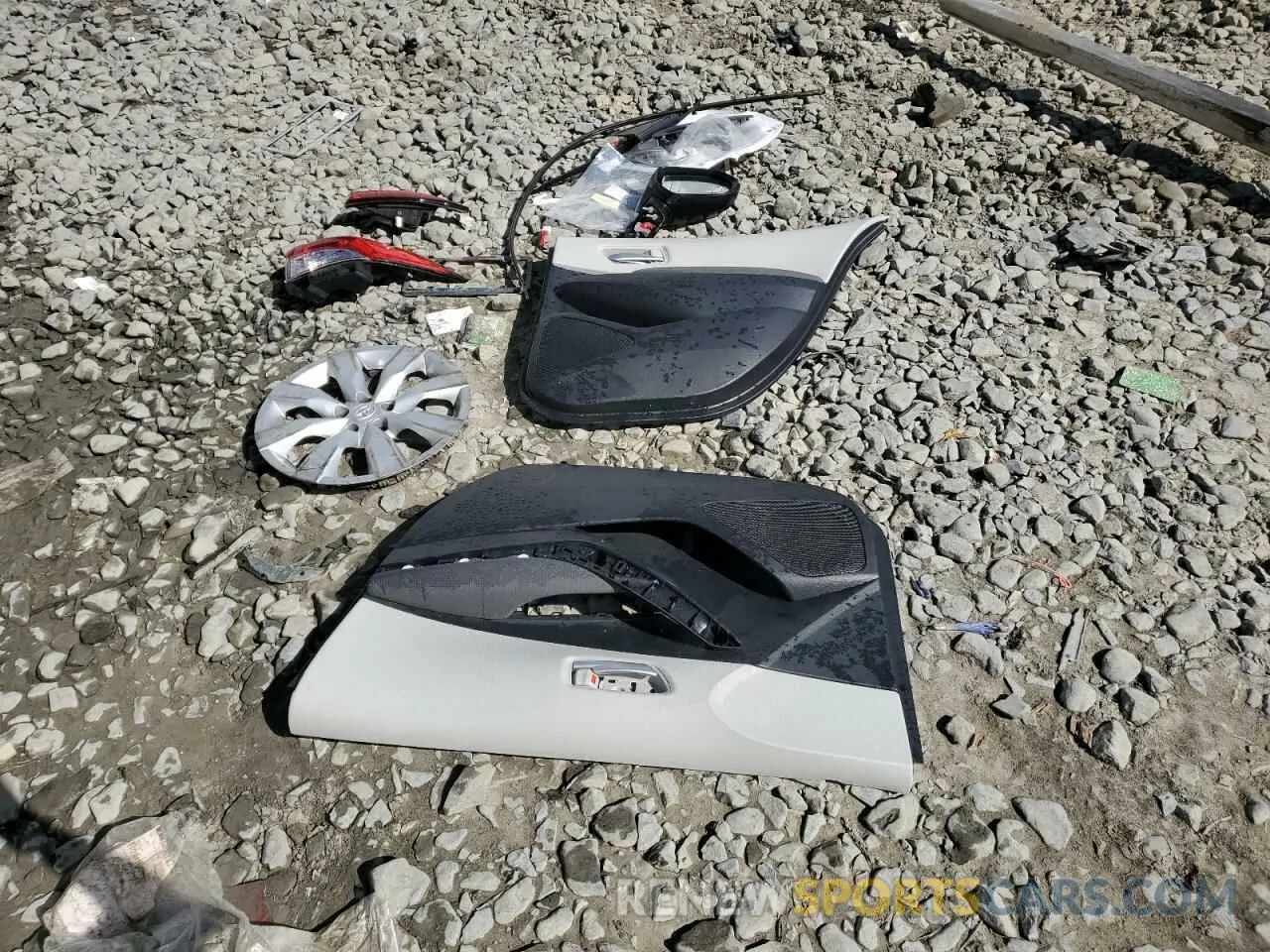 12 Photograph of a damaged car JTDEPMAE5MJ132786 TOYOTA COROLLA 2021
