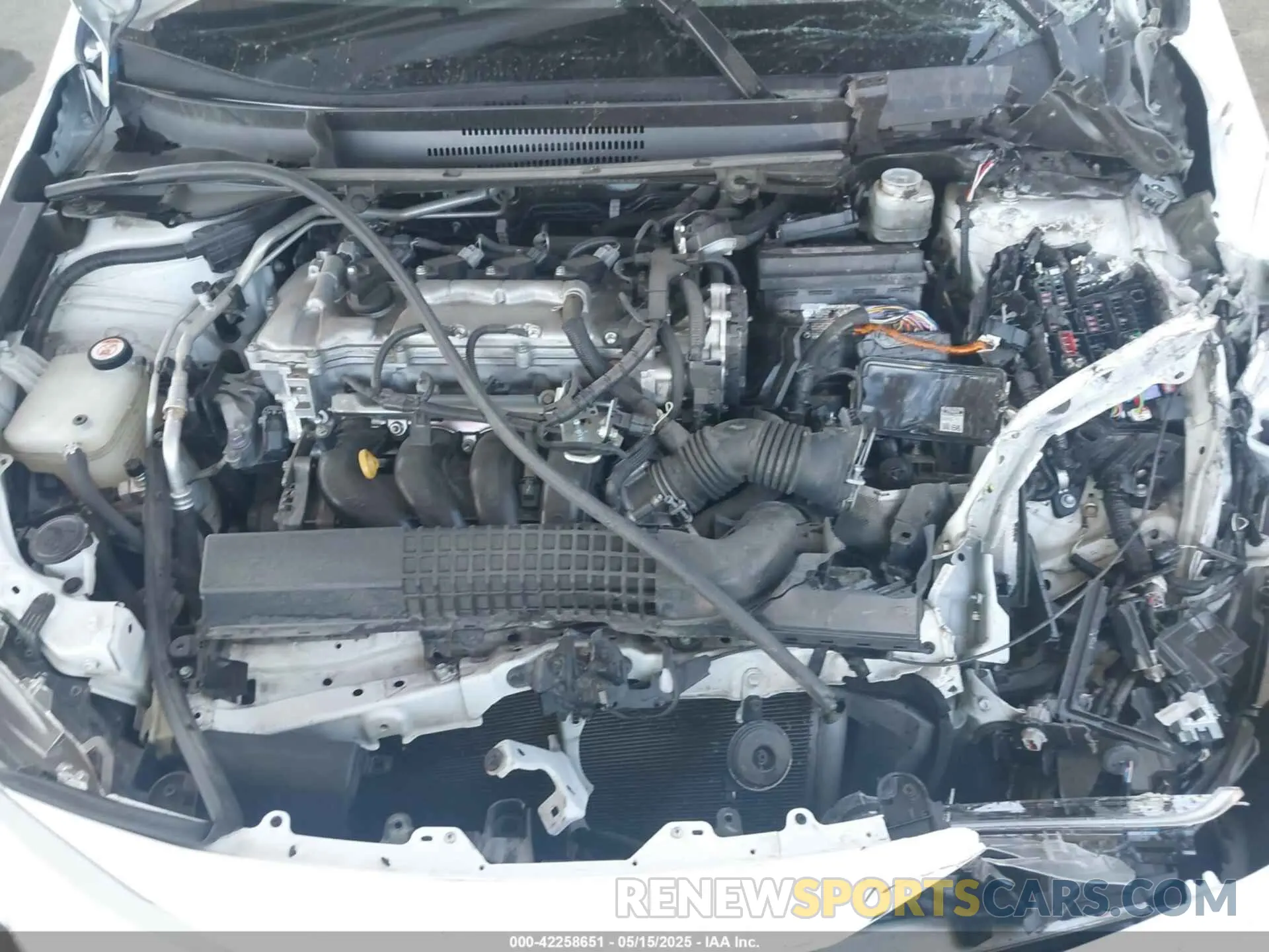 10 Photograph of a damaged car JTDEPMAE5MJ171863 TOYOTA COROLLA 2021