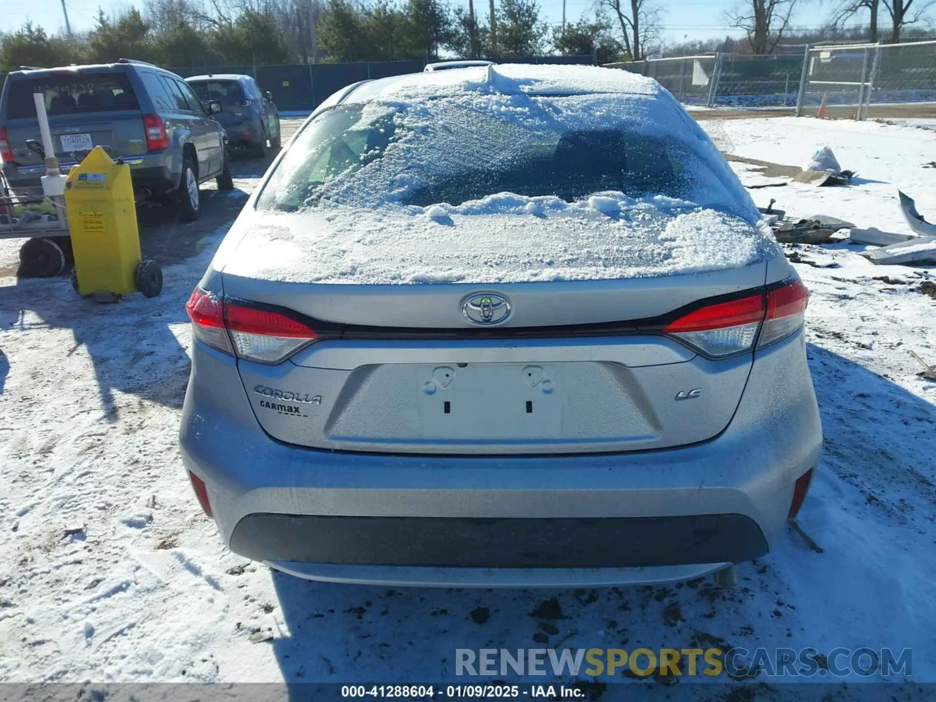17 Photograph of a damaged car JTDEPMAE6MJ159186 TOYOTA COROLLA 2021