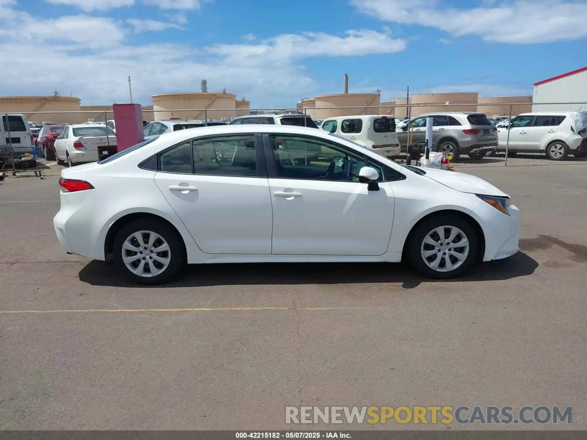 13 Photograph of a damaged car JTDEPMAE6MJ186534 TOYOTA COROLLA 2021