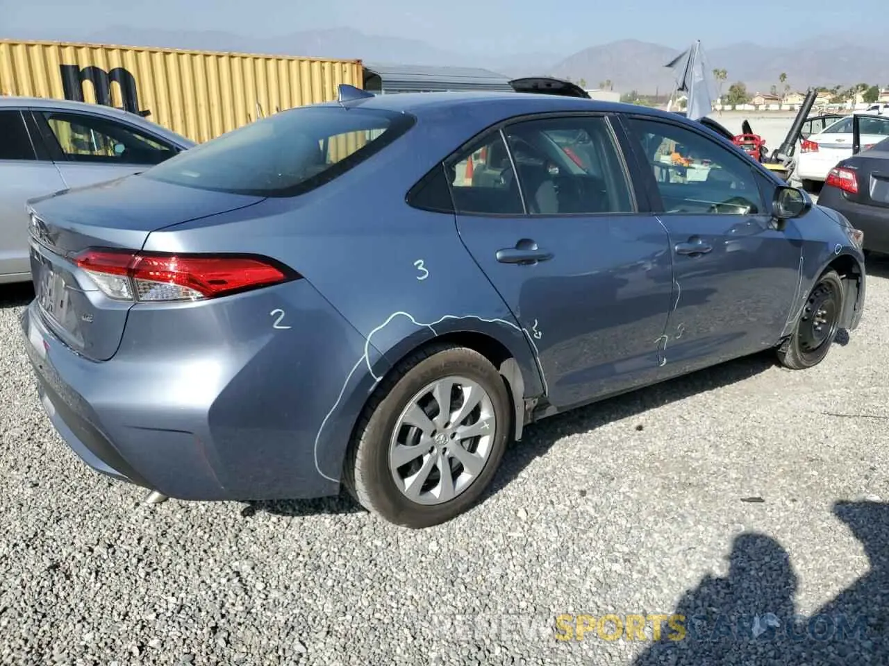 3 Фотография поврежденного автомобиля JTDEPMAE7MJ123202 TOYOTA COROLLA 2021