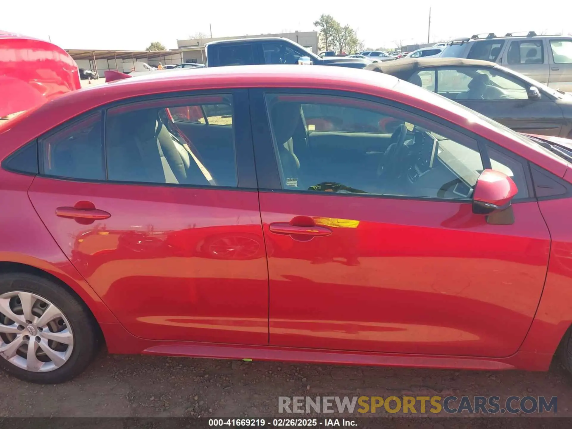 13 Photograph of a damaged car JTDEPMAE7MJ184260 TOYOTA COROLLA 2021
